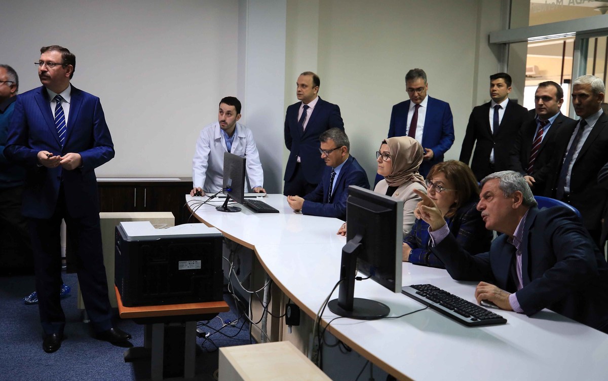 FATMA ŞAHİN,‘’2017’NİN PLANLANMASINDA KOCAELİ’Yİ MERKEZE ALACAĞIZ’’