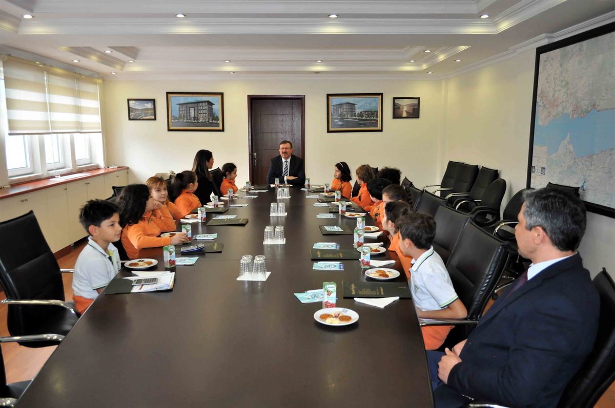 GENEL MÜDÜR İLHAN BAYRAM,”SU VE ÇEVRENİN KORUNMASINDA ÖĞRENCİLERE BÜYÜK GÖREVLER DÜŞÜYOR”
