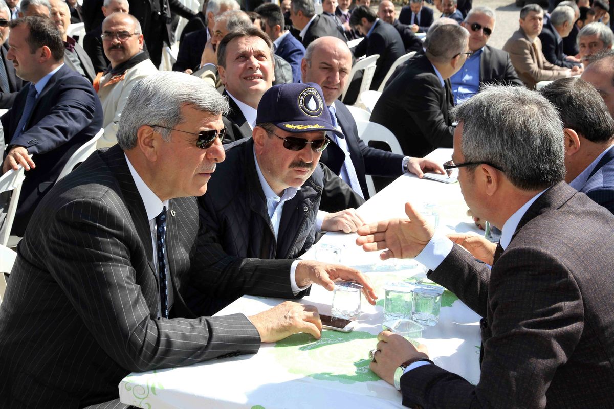 BAŞKAN İBRAHİM KARAOSMANOĞLU,”ALTYAPIYA VURULAN SON MÜHÜR”
