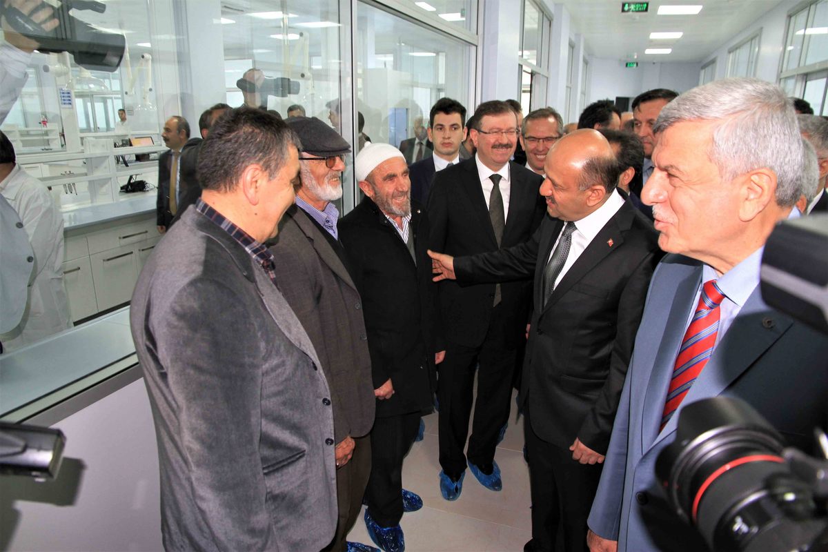 MİLLİ SAVUNMA BAKANI FİKRİ IŞIK,”YAKIN COĞRAFYAMIZIN EN ÖNEMLİ REFERANS TESİSİ”