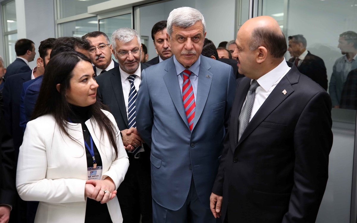 MİLLİ SAVUNMA BAKANI FİKRİ IŞIK,”YAKIN COĞRAFYAMIZIN EN ÖNEMLİ REFERANS TESİSİ”