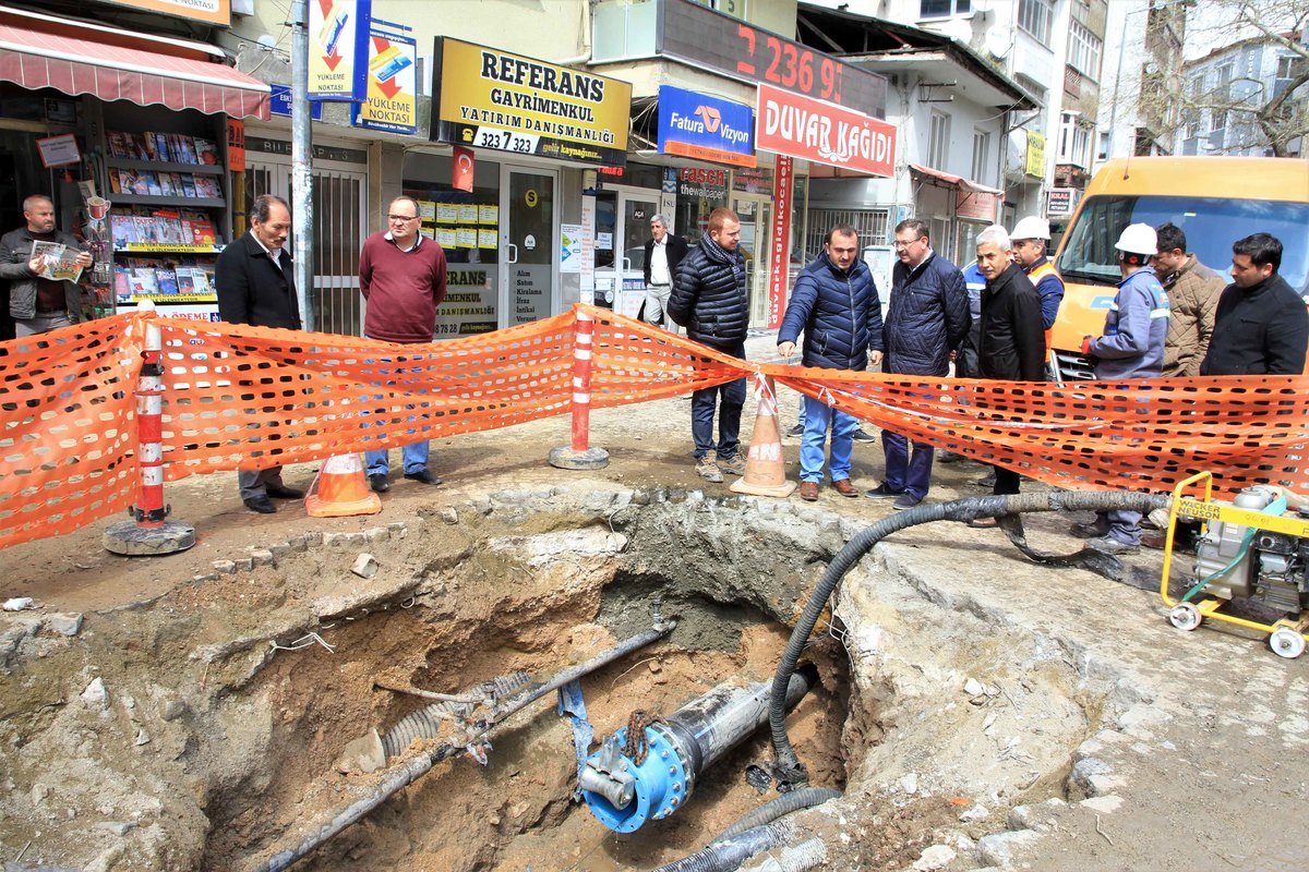 İSU KAZI YAPMADAN İÇMESUYU HATTINI YENİLEDİ
