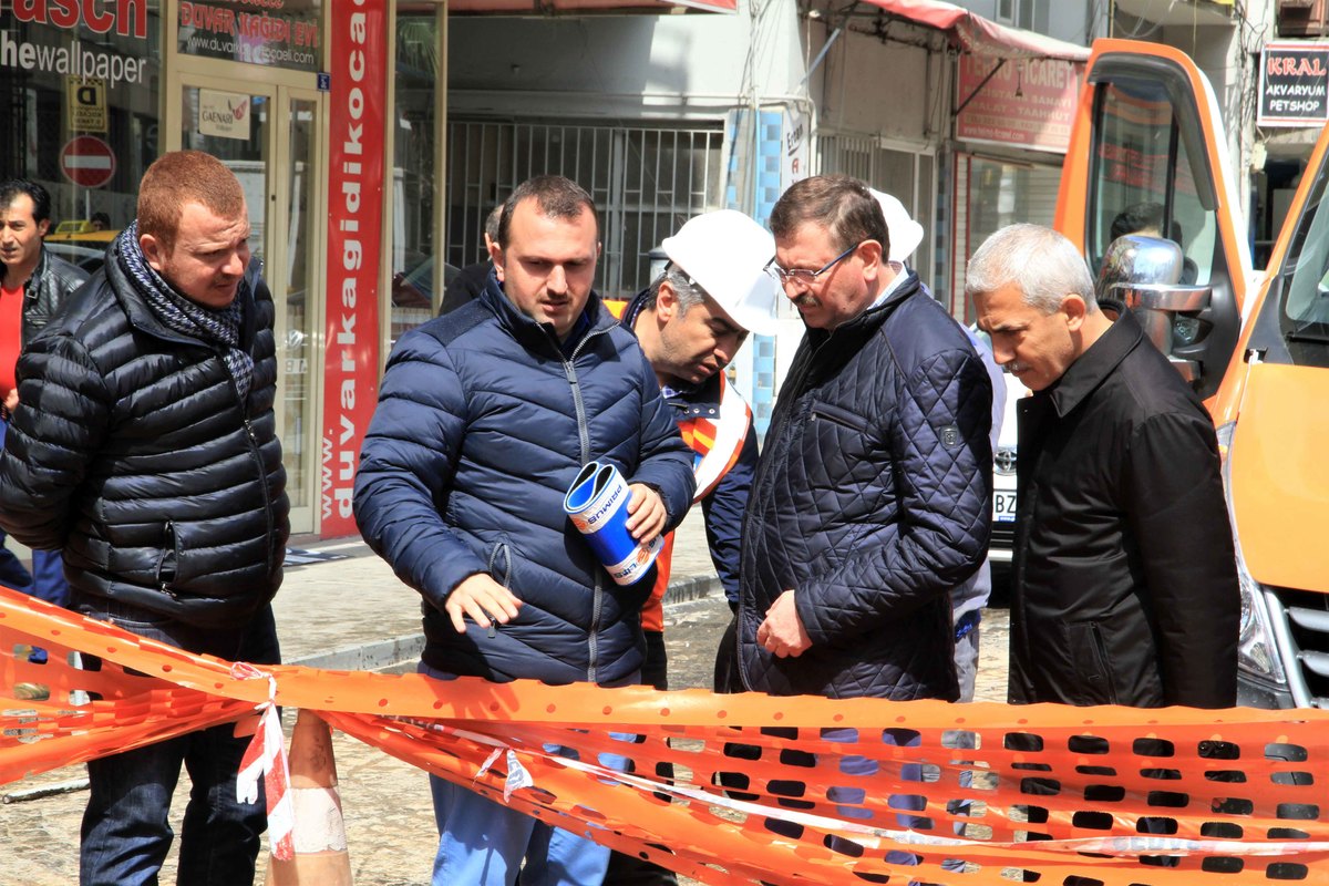 İSU KAZI YAPMADAN İÇMESUYU HATTINI YENİLEDİ