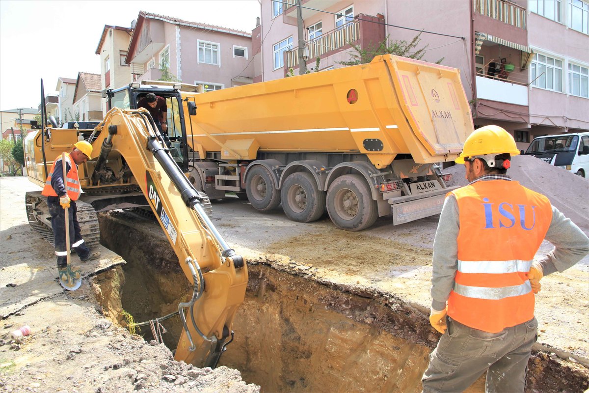 DERİNCE’NİN ALTYAPISINA “NEŞTER” 
