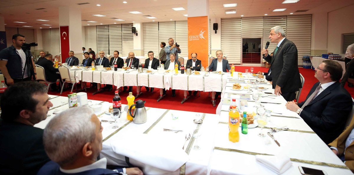 İSU-GTÜ İŞBİRLİĞİ; 22 YÖNETİCİ VE PERSONEL YÜKSEK LİSANSLARINI TAMAMLADI