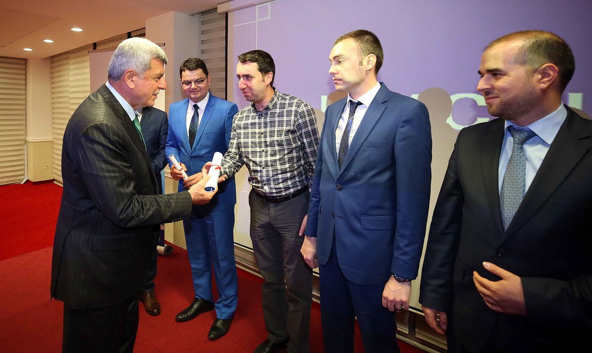 İSU-GTÜ İŞBİRLİĞİ; 22 YÖNETİCİ VE PERSONEL YÜKSEK LİSANSLARINI TAMAMLADI