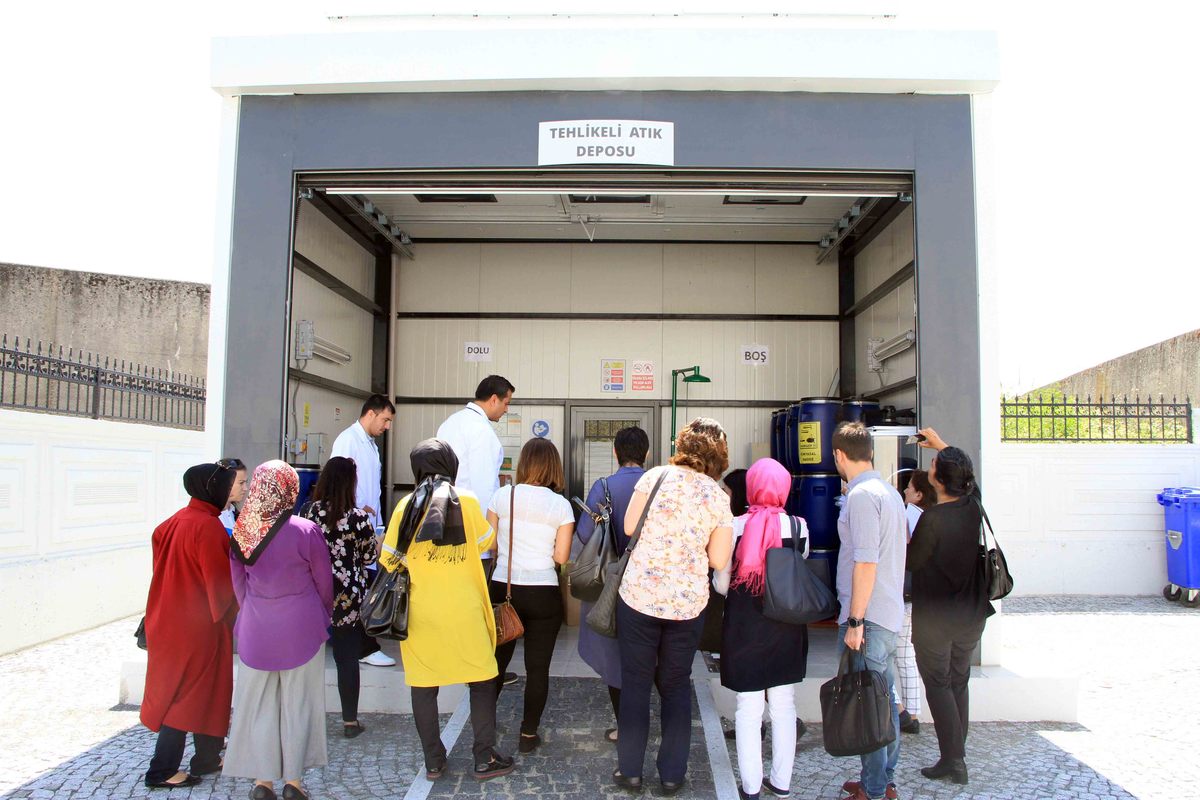 İSU ULUSLARARASI MERKEZ LABORATUVARI İLGİ ODAĞI