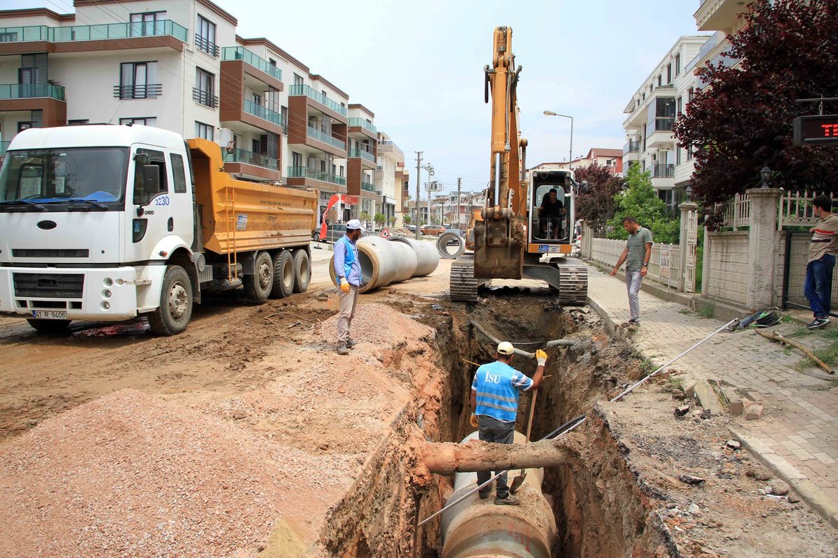 BAŞİSKELE’NİN ALTYAPISI ELDEN GEÇİYOR: 140 KM ALTYAPI 