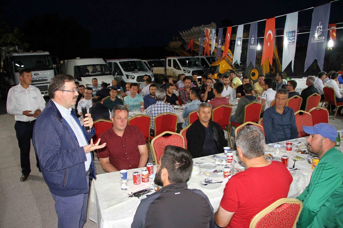 KANDIRA ŞUBE MÜDÜRLÜĞÜ İFTARI YAPILDI