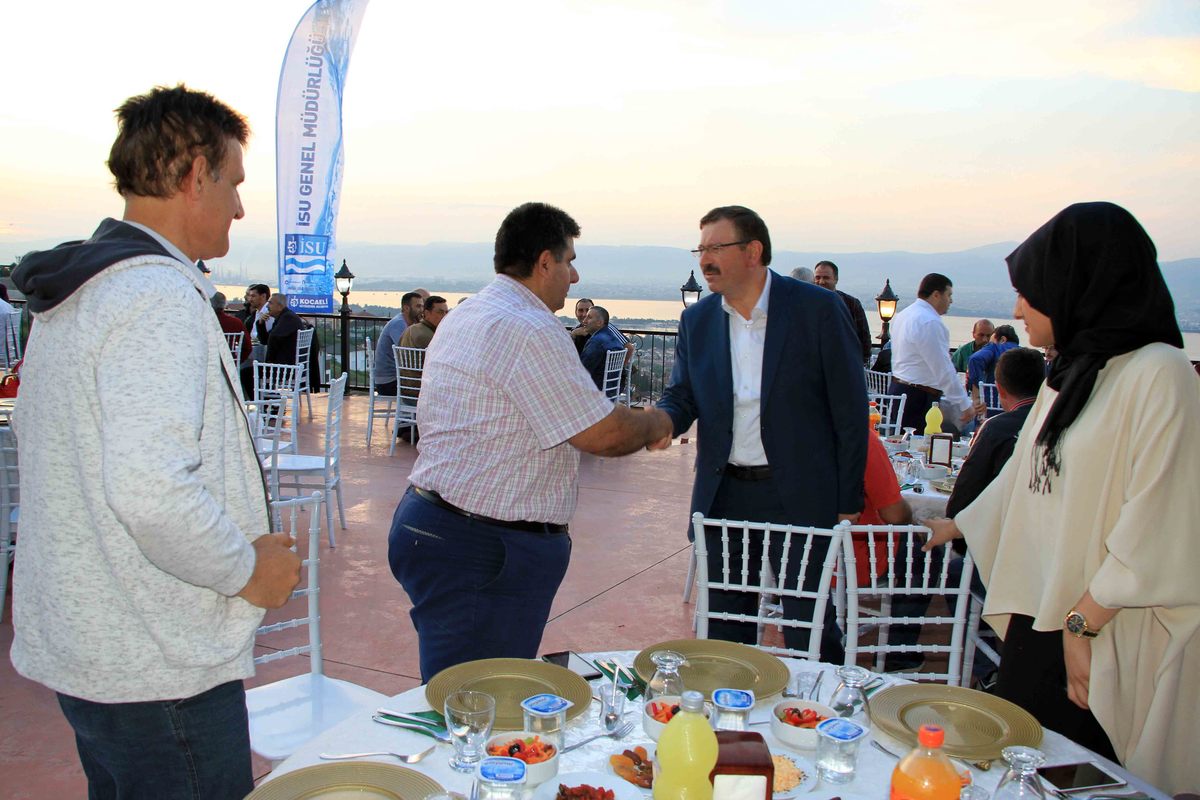 İSU SON İFTAR PROGRAMI GÖLCÜK’TE YAPILDI