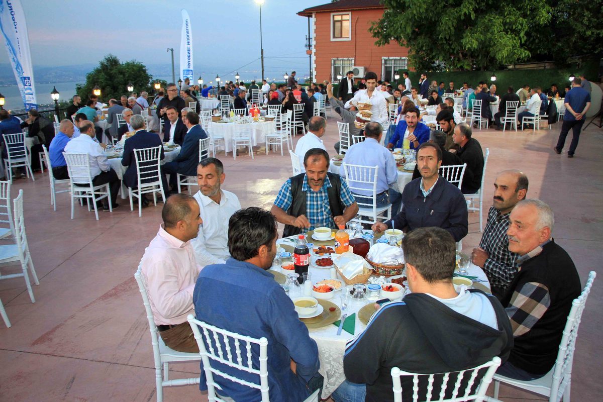 İSU SON İFTAR PROGRAMI GÖLCÜK’TE YAPILDI