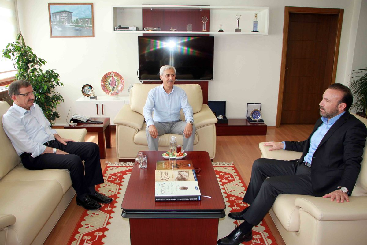 MİLLETVEKİLİ VE BELEDİYE BAŞKANINDAN ZİYARET