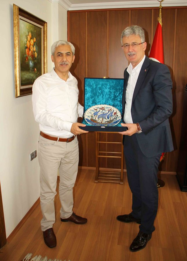 GÖLCÜK BELEDİYE BAŞKANINDAN ZİYARET