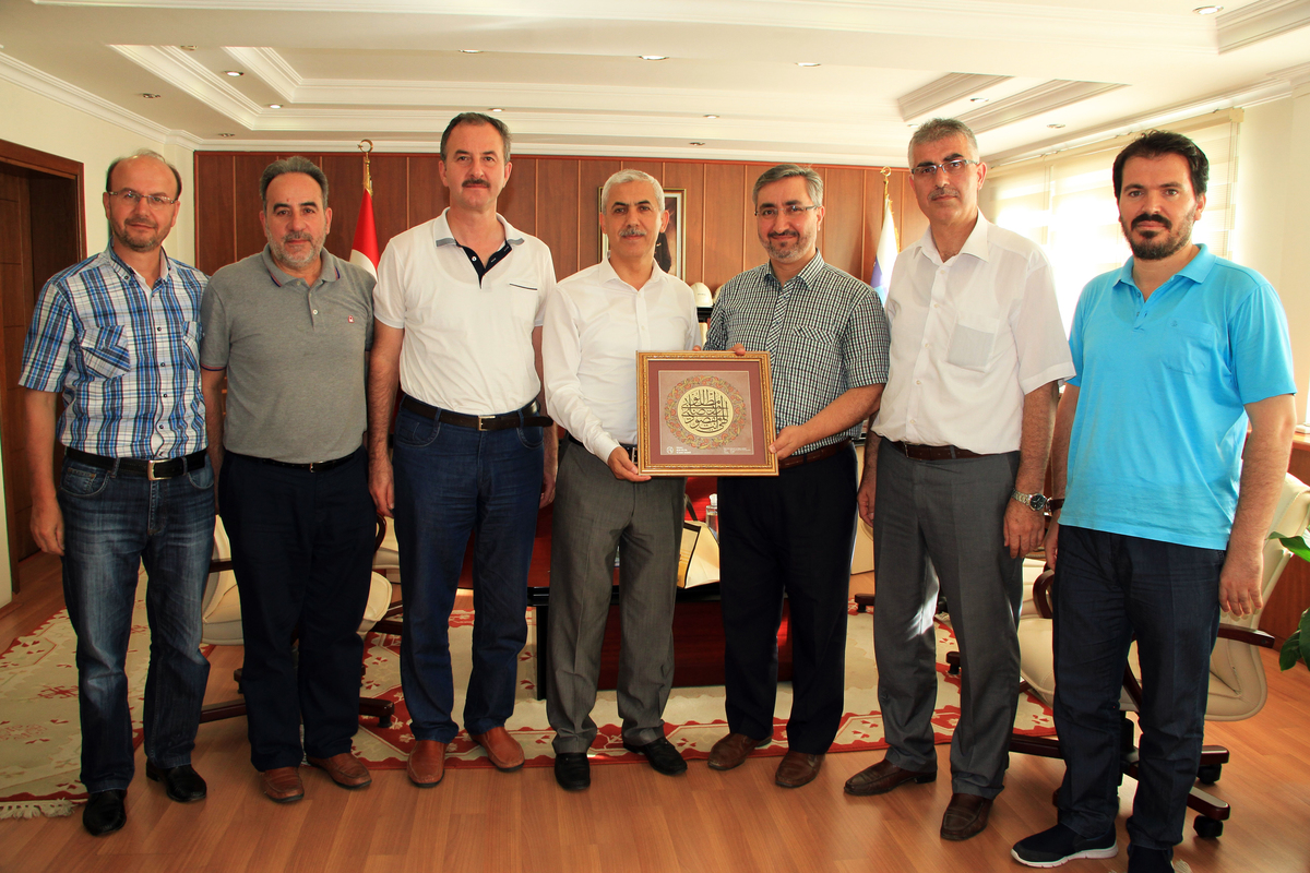 HAYIRLI OLSUN ZİYARETLERİ SÜRÜYOR.