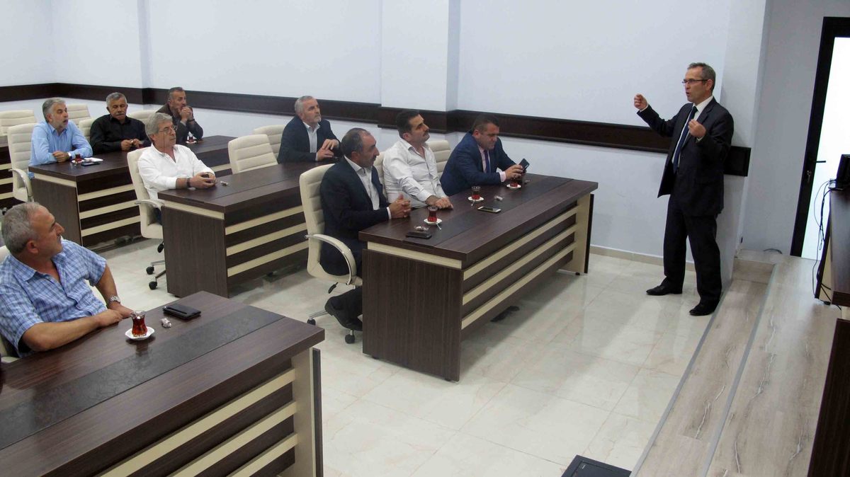 KARTEPE MAHALLE MUHTARLARI İSU TESİSLERİNİ YERİNDE İNCELEDİ.