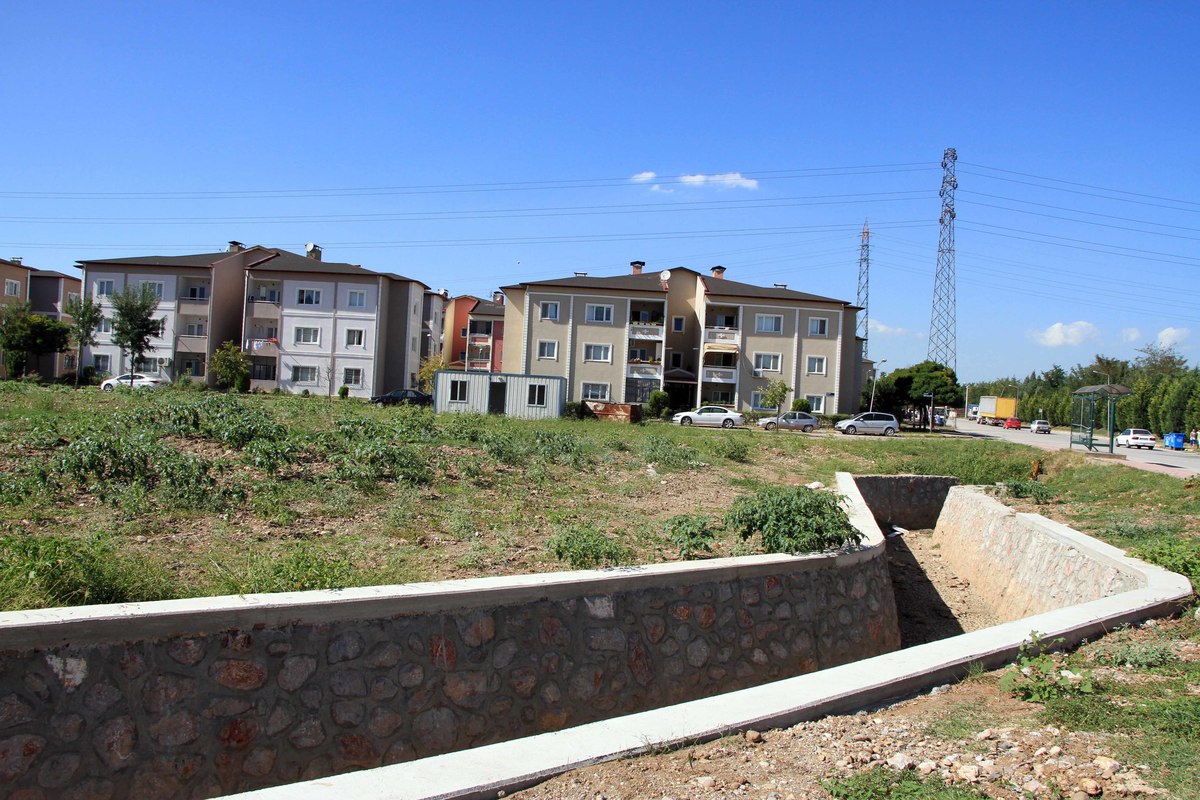 KARTEPE BAHÇELİEVLER’DE YAĞMURSUYU PROBLEMİNE SON 