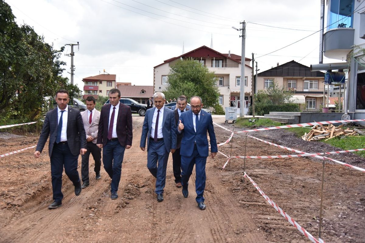 KARTEPE'DE ALTYAPI YATIRIMLARI İNCELENDİ