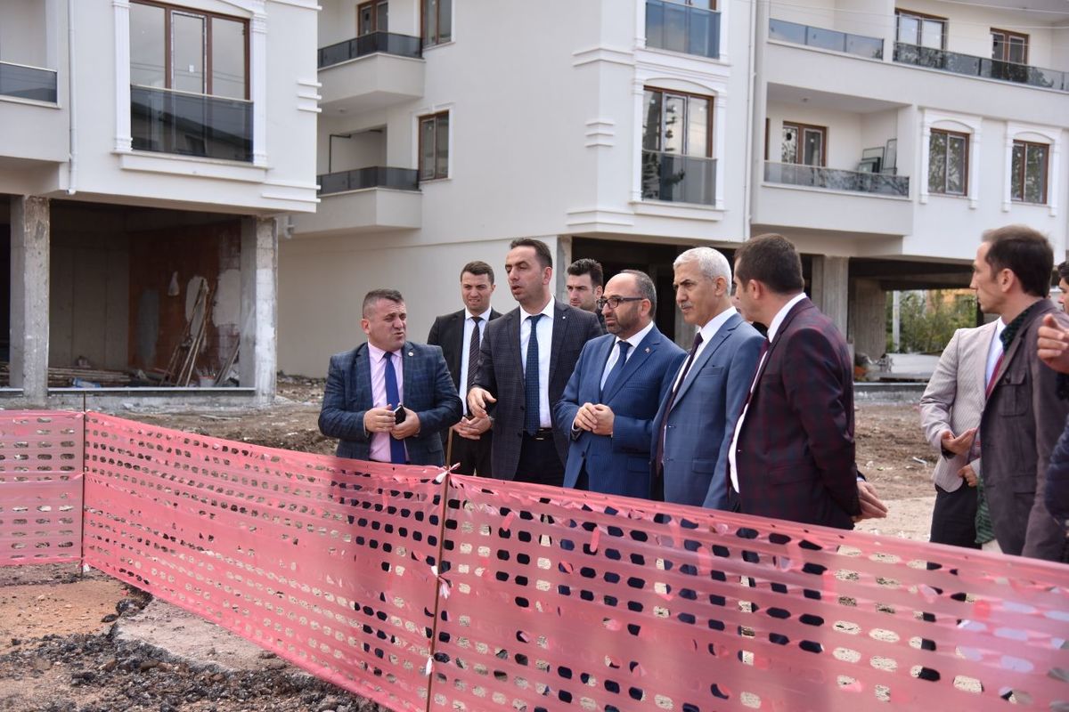 KARTEPE'DE ALTYAPI YATIRIMLARI İNCELENDİ