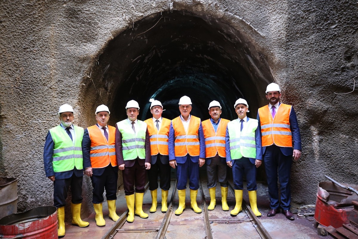 GEBZE METROSUNDA SAHAYA İNİLDİ / DARICA ATIKSU TÜNELİ İNCELENDİ