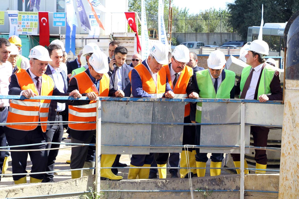 GEBZE METROSUNDA SAHAYA İNİLDİ / DARICA ATIKSU TÜNELİ İNCELENDİ