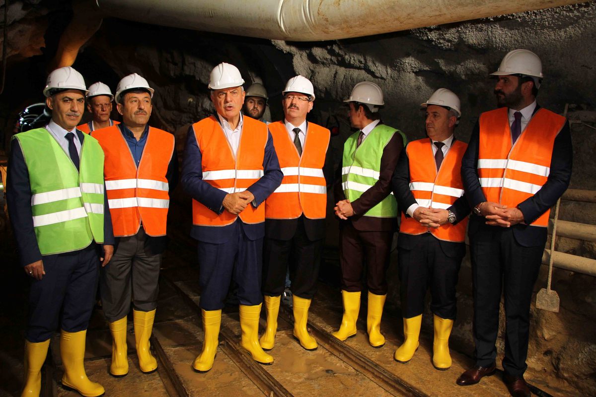 GEBZE METROSUNDA SAHAYA İNİLDİ / DARICA ATIKSU TÜNELİ İNCELENDİ