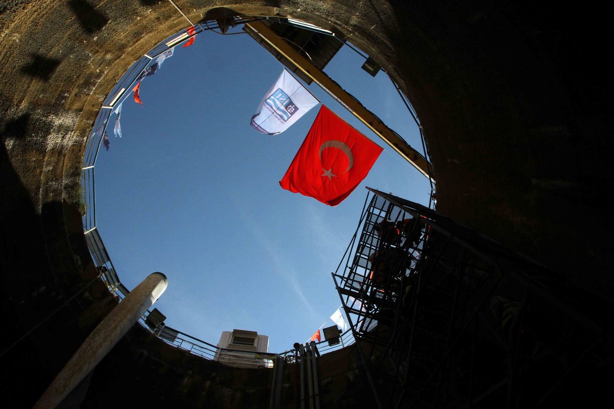 GEBZE METROSUNDA SAHAYA İNİLDİ / DARICA ATIKSU TÜNELİ İNCELENDİ