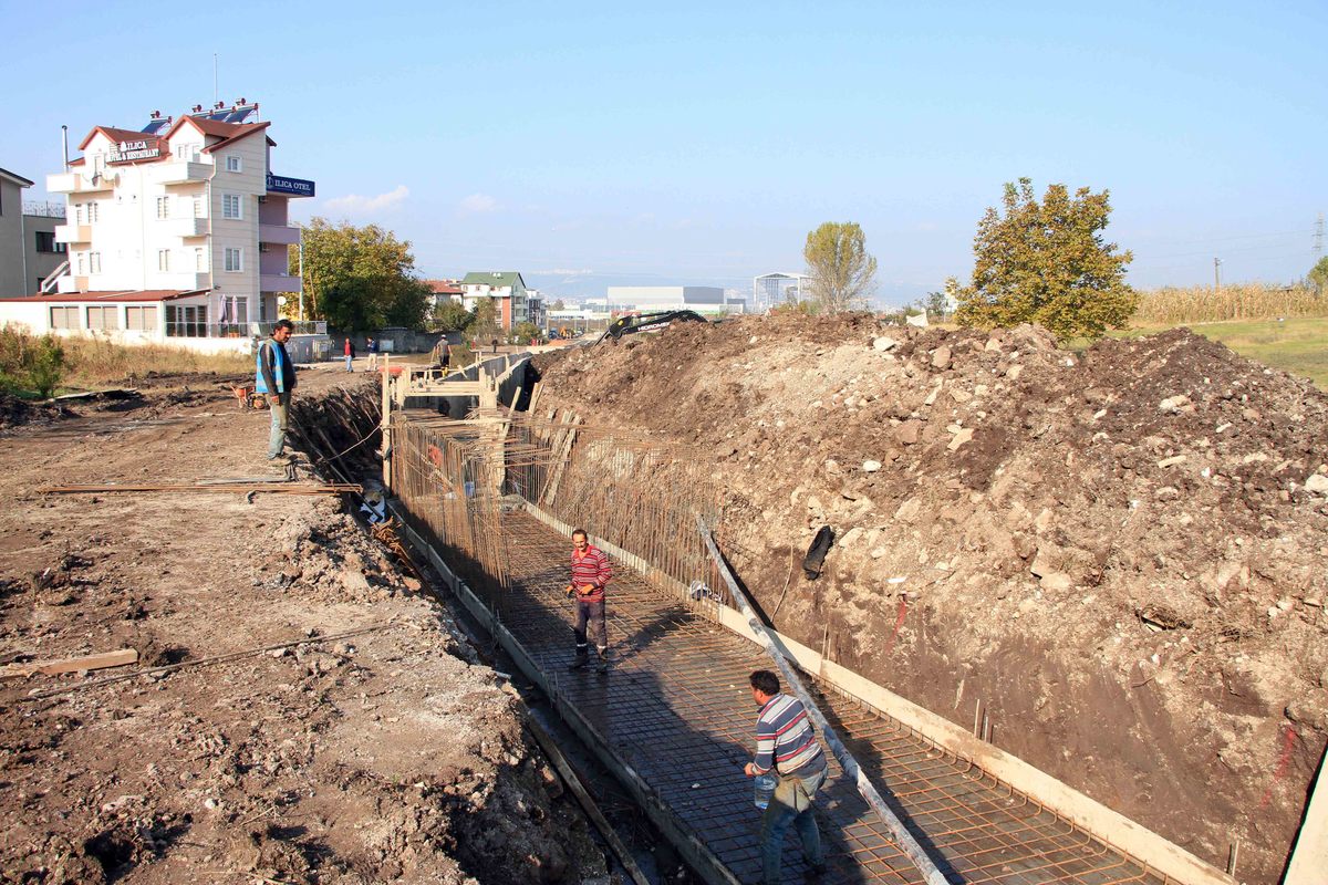 KARAMÜRSEL VE BAŞİSKELE’DE DERE ISLAHLARI