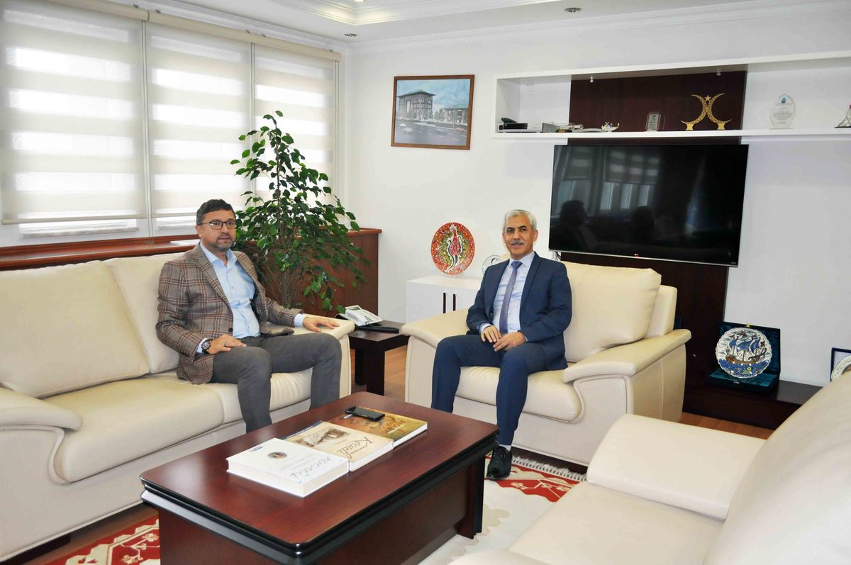 AK PARTİ KANDIRA TEŞKİLATINDAN HAYIRLI OLSUN ZİYARETİ