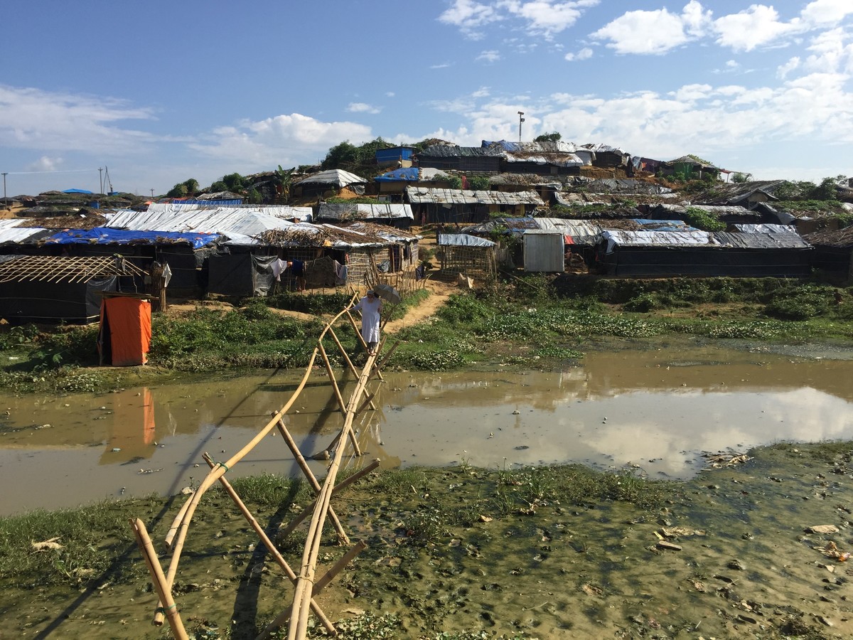 İSU, BANGLADEŞ’ TE ARAKAN MÜLTECİ KAMPINDA SU KUYULARI AÇTI