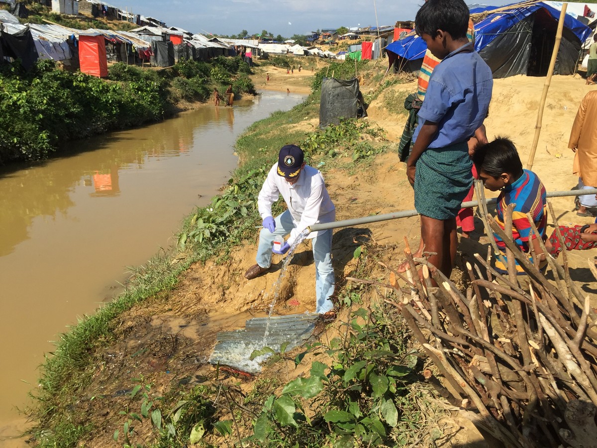 İSU, BANGLADEŞ’ TE ARAKAN MÜLTECİ KAMPINDA SU KUYULARI AÇTI