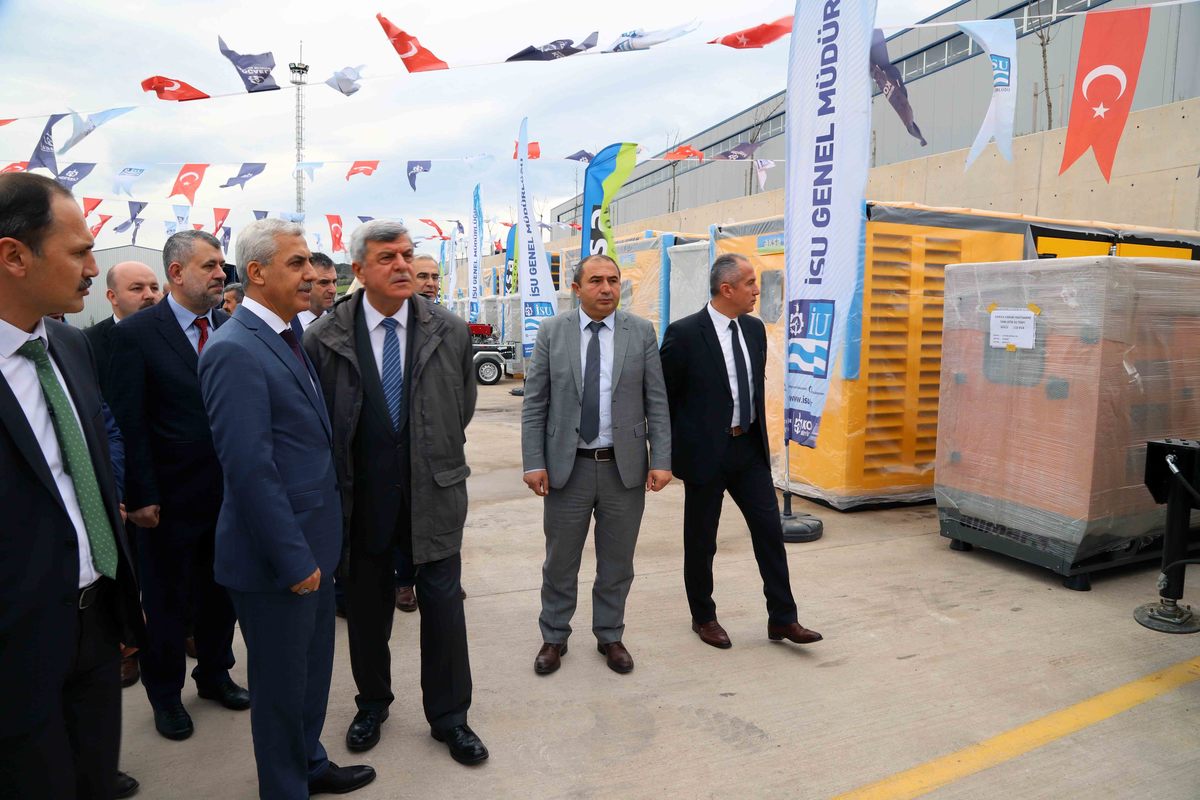 İSU KIŞ HAZIRLIKLARINI TAMAMLADI: 23 ADET JENERATÖR VE 3 ADET MOTOPOMP ALDI.