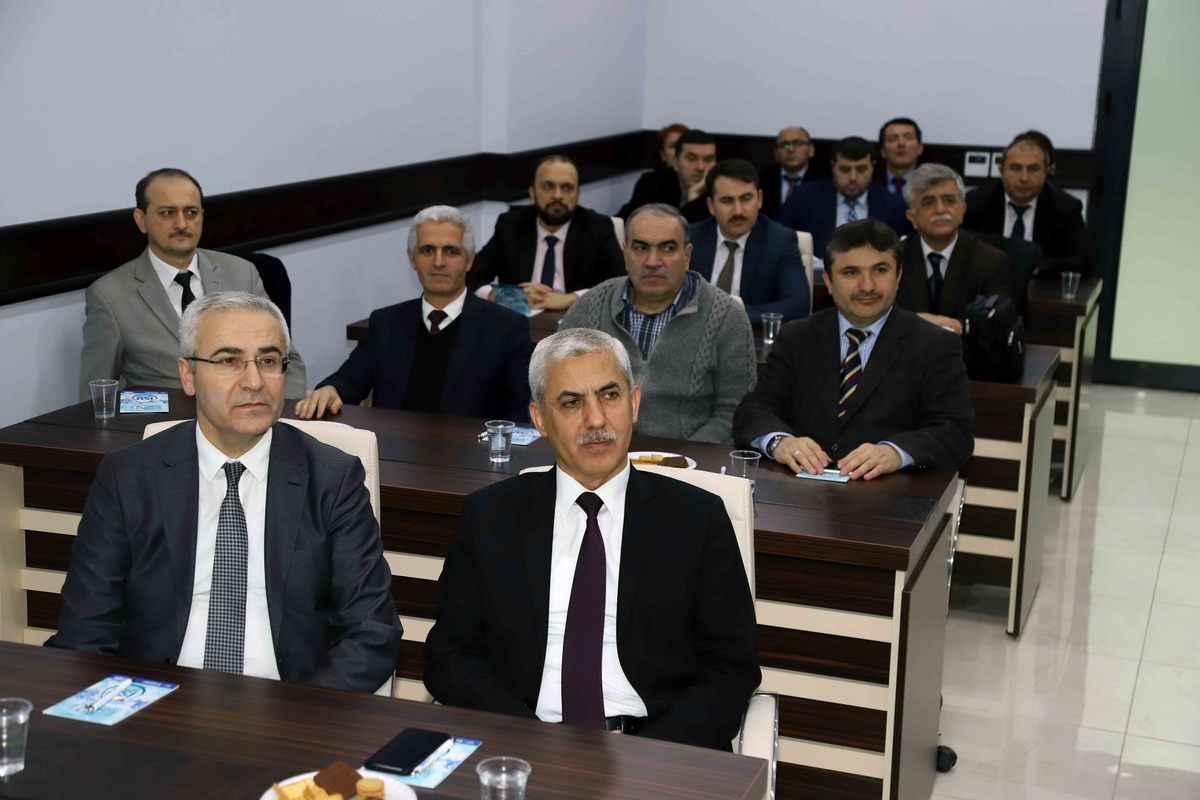 DR.MEHMET YILMAZ, ”KOCAELİ’NDE TÜRKİYE’NİN EN KALİTELİ SULARINDAN BİRİSİNİ İÇİYORUZ.”