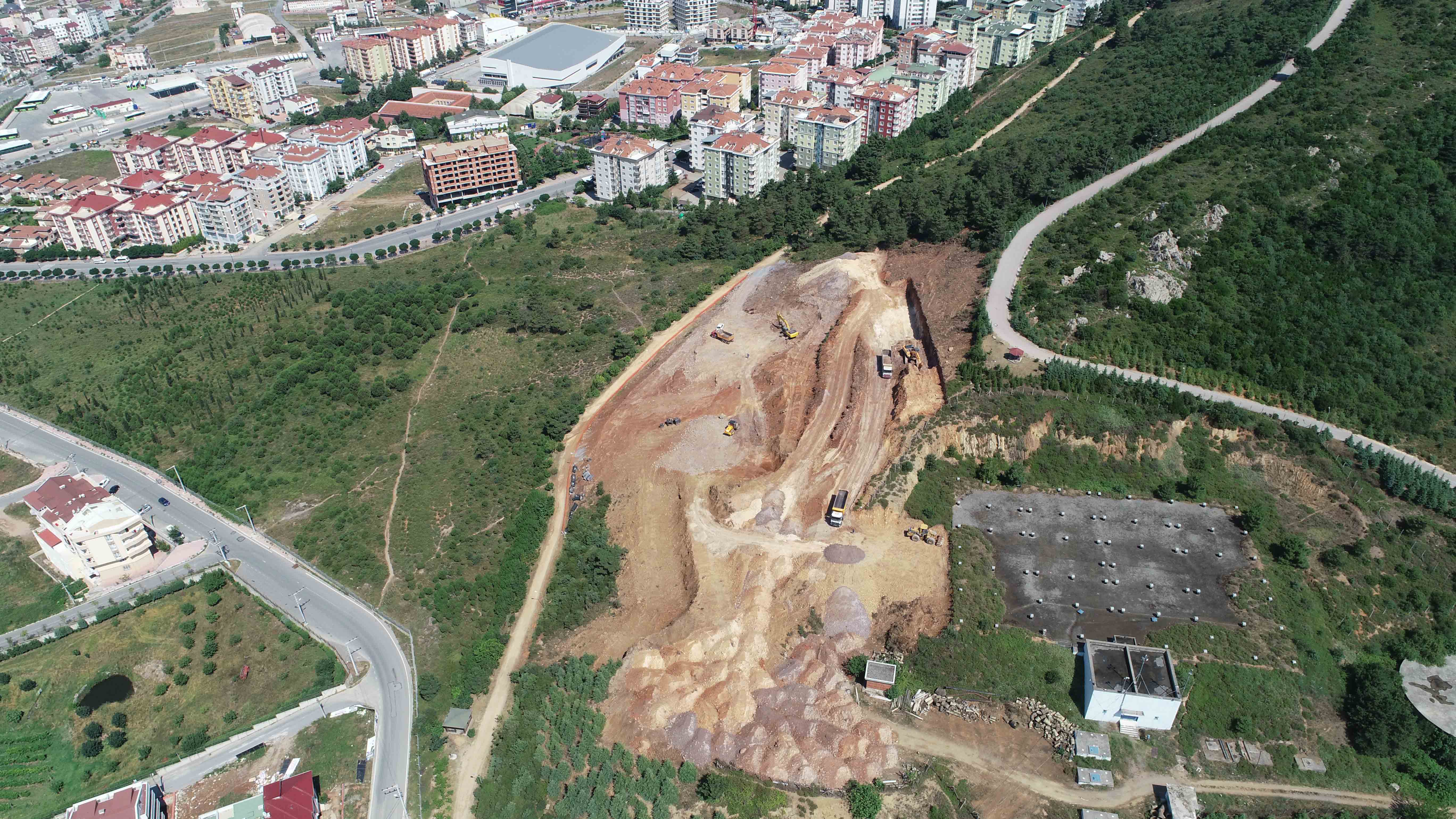 GEBZE’ DE KESİNTİSİZ İÇME SUYU İÇİN 20 BİN M3 DEPO İNŞA EDİLİYOR