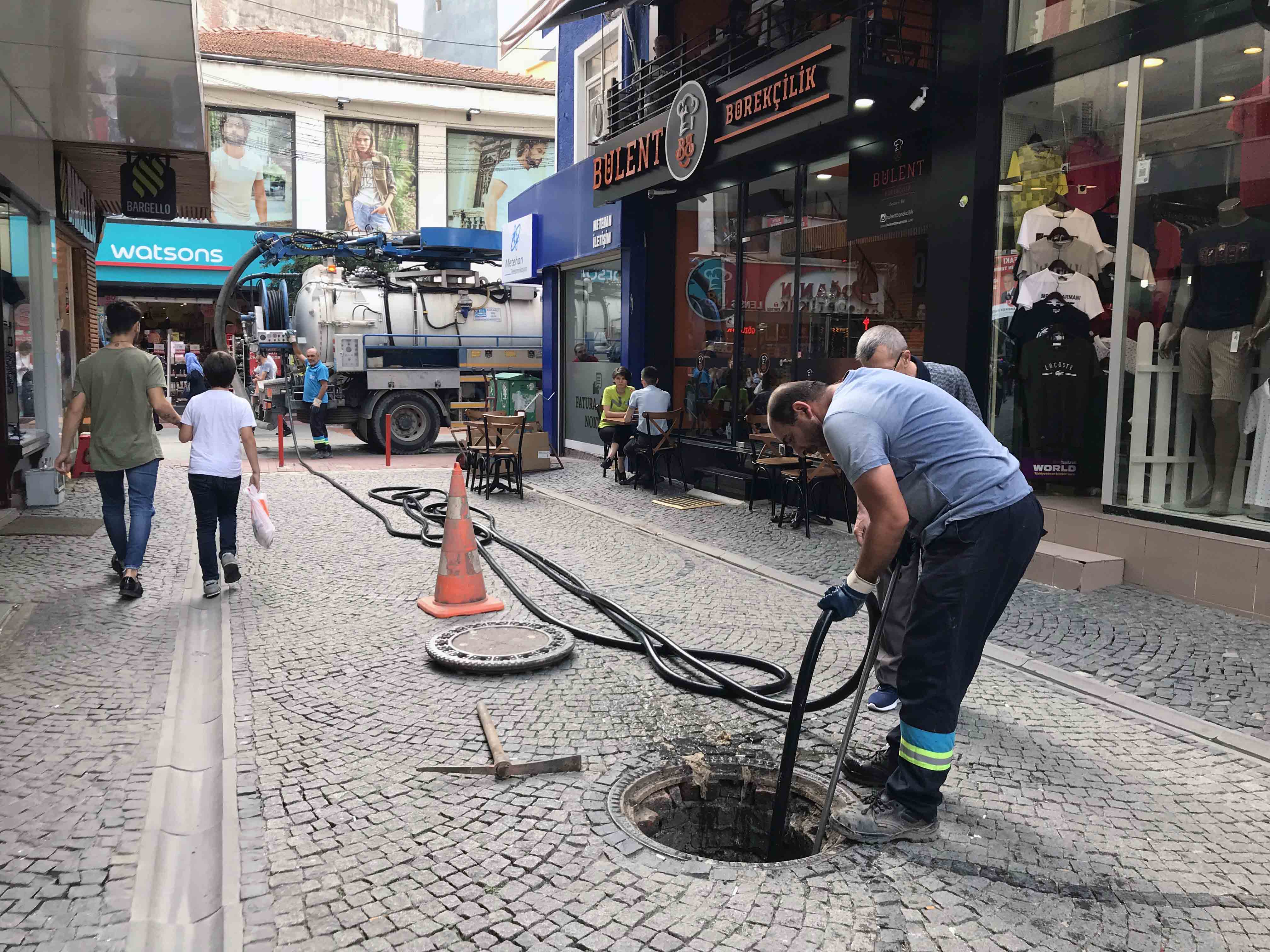 TEK KULLANIMLIK MALZEMELER ALTYAPIYA ZARAR VERİYOR