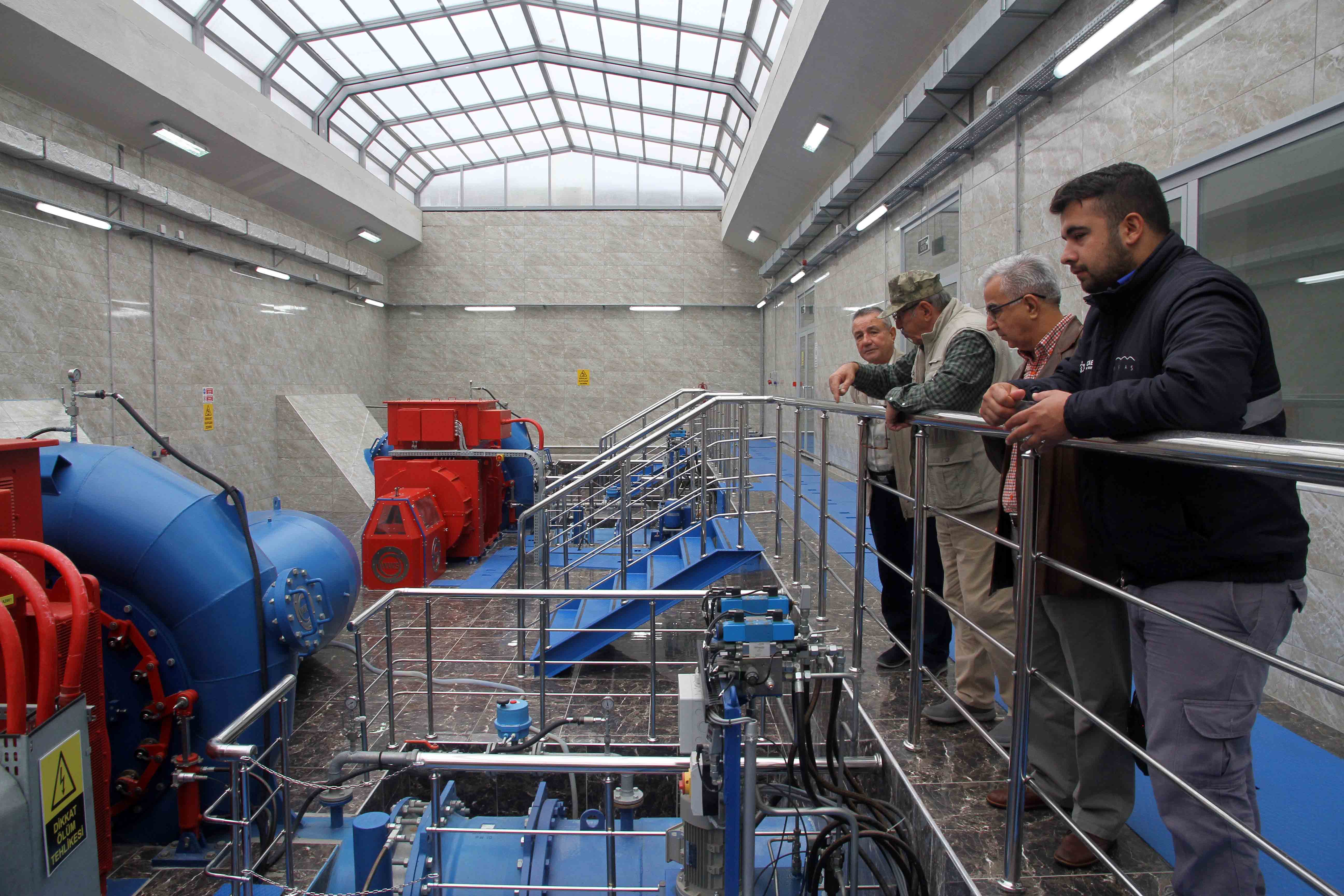 EMEKLİ ASTSUBAYLAR İSU YATIRIMLARINI GEZDİ