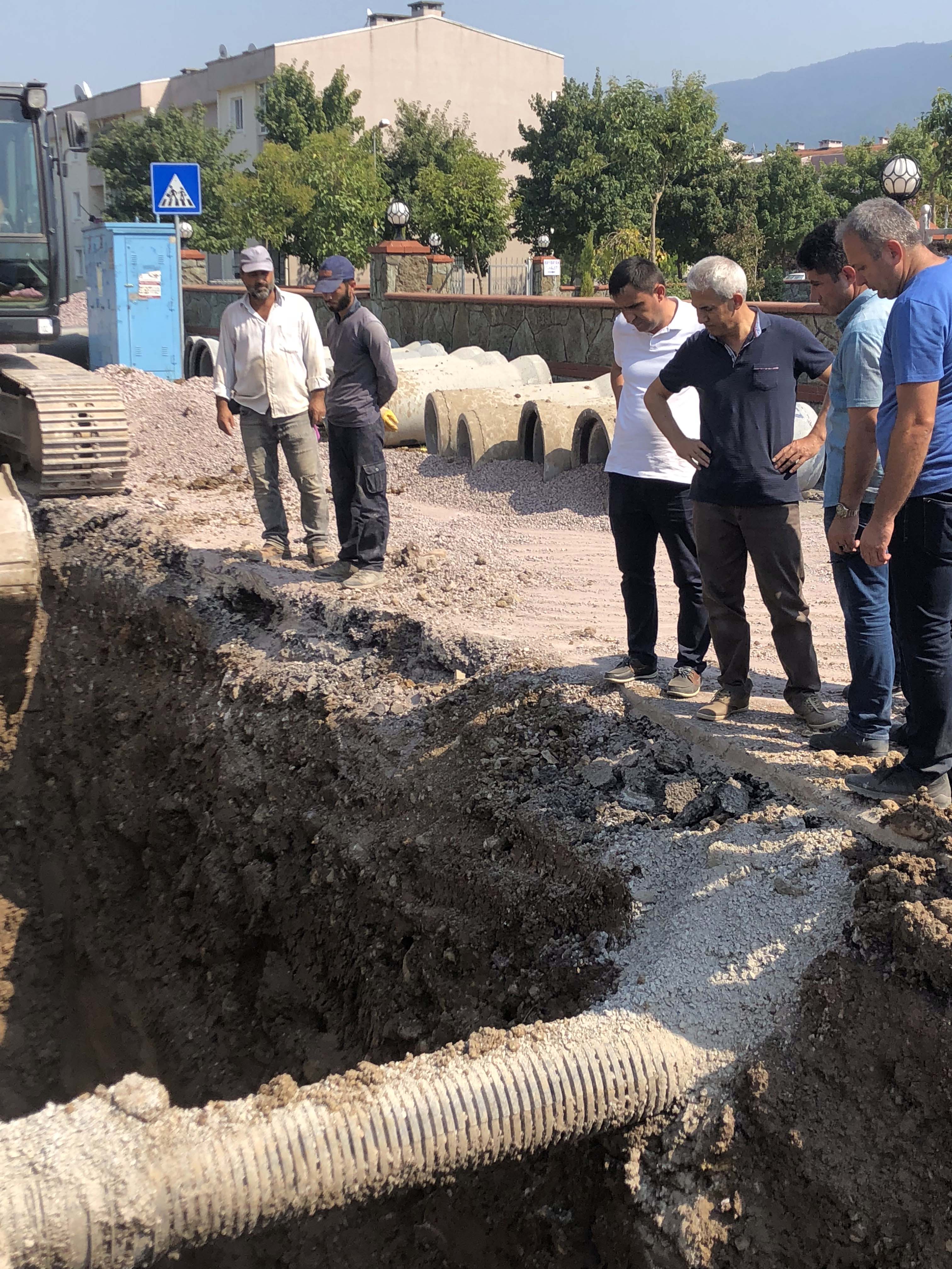 KARTEPE İLÇESİNİN  ALTYAPISI MODERNLEŞTİRİLİYOR