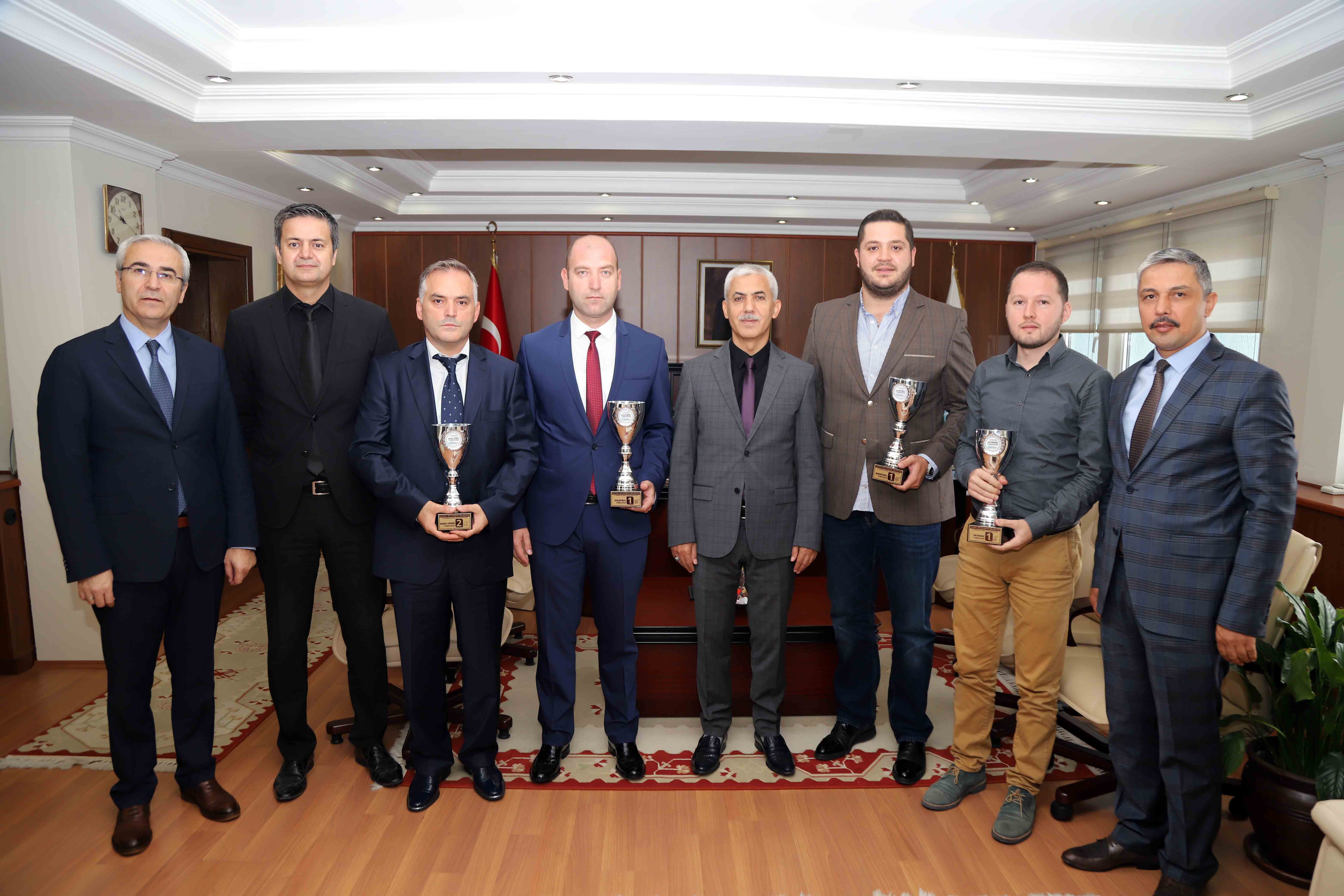 GENEL MÜDÜR SAĞLIK, BAŞARILI SPORCULARI KABUL ETTİ
