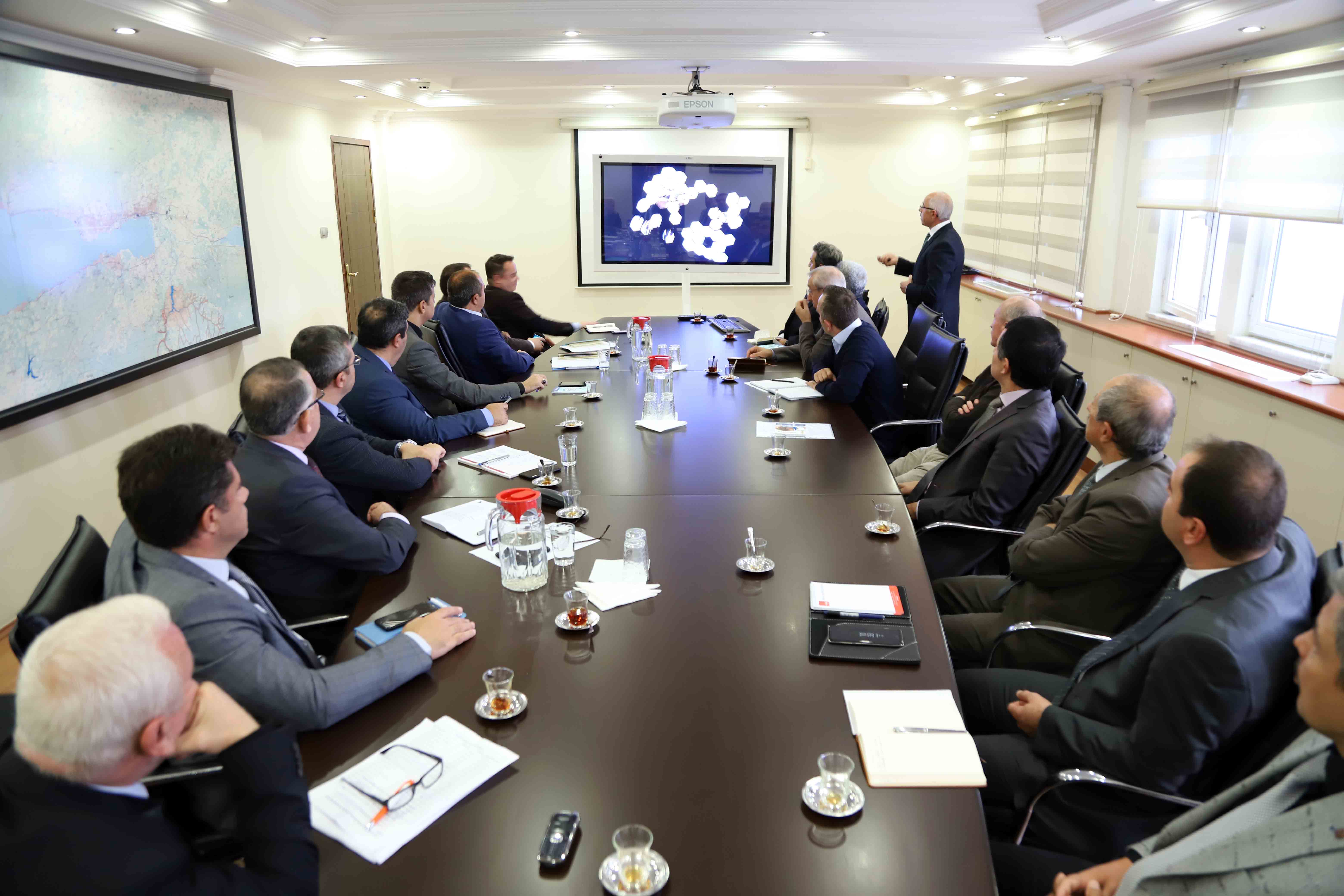 İSU EĞİTİM KURULU TOPLANTISI YAPILDI
