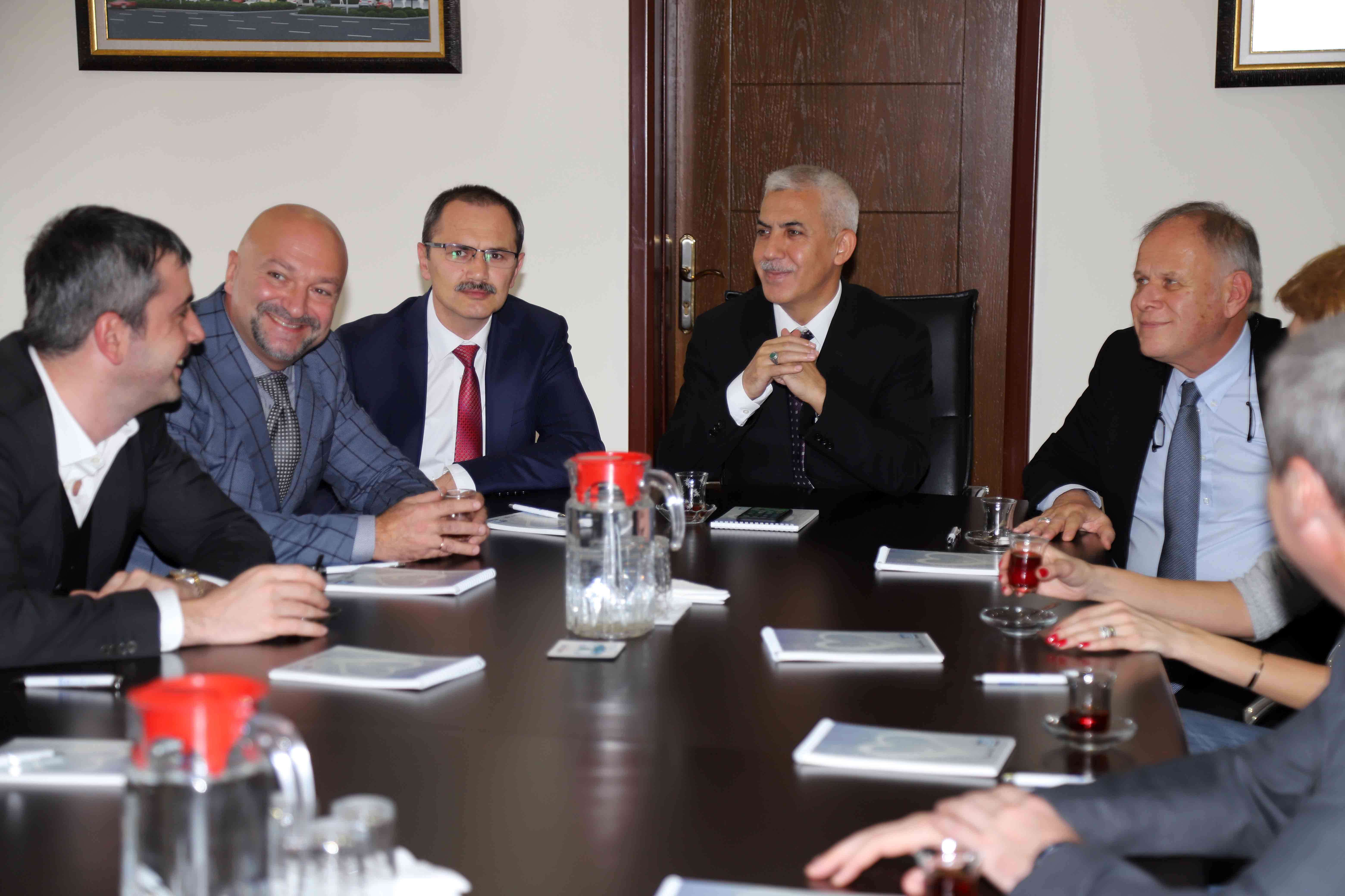   İSU’NUN DENİZ AŞIRI MİSAFİRLERİ:UKRAYNA KİEV BELEDİYESİNE TECRÜBE PAYLAŞIMI