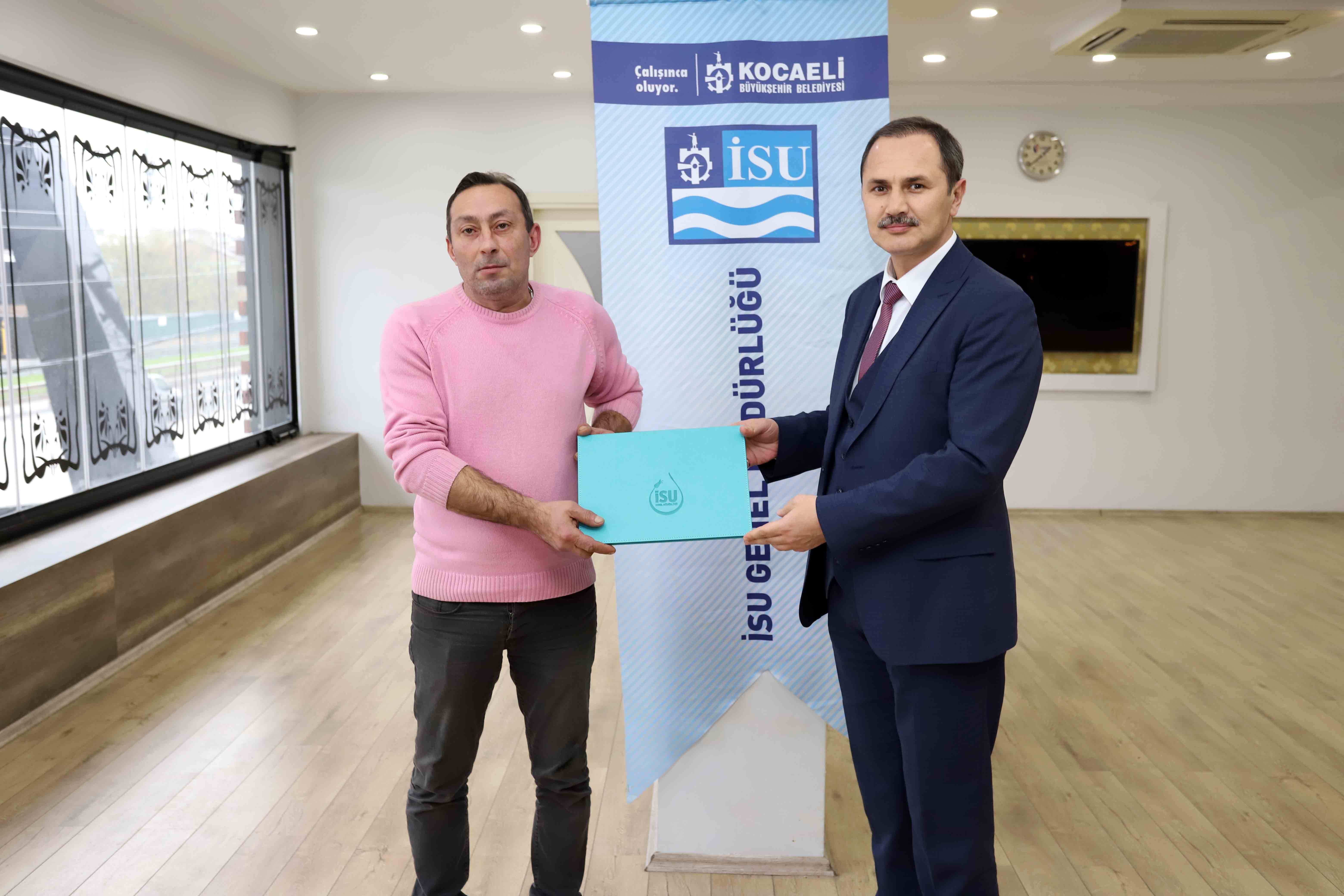 İSU KARTEPE PERSONELİ TAKDİR BELGESİ İLE ÖDÜLLENDİRİLDİ 