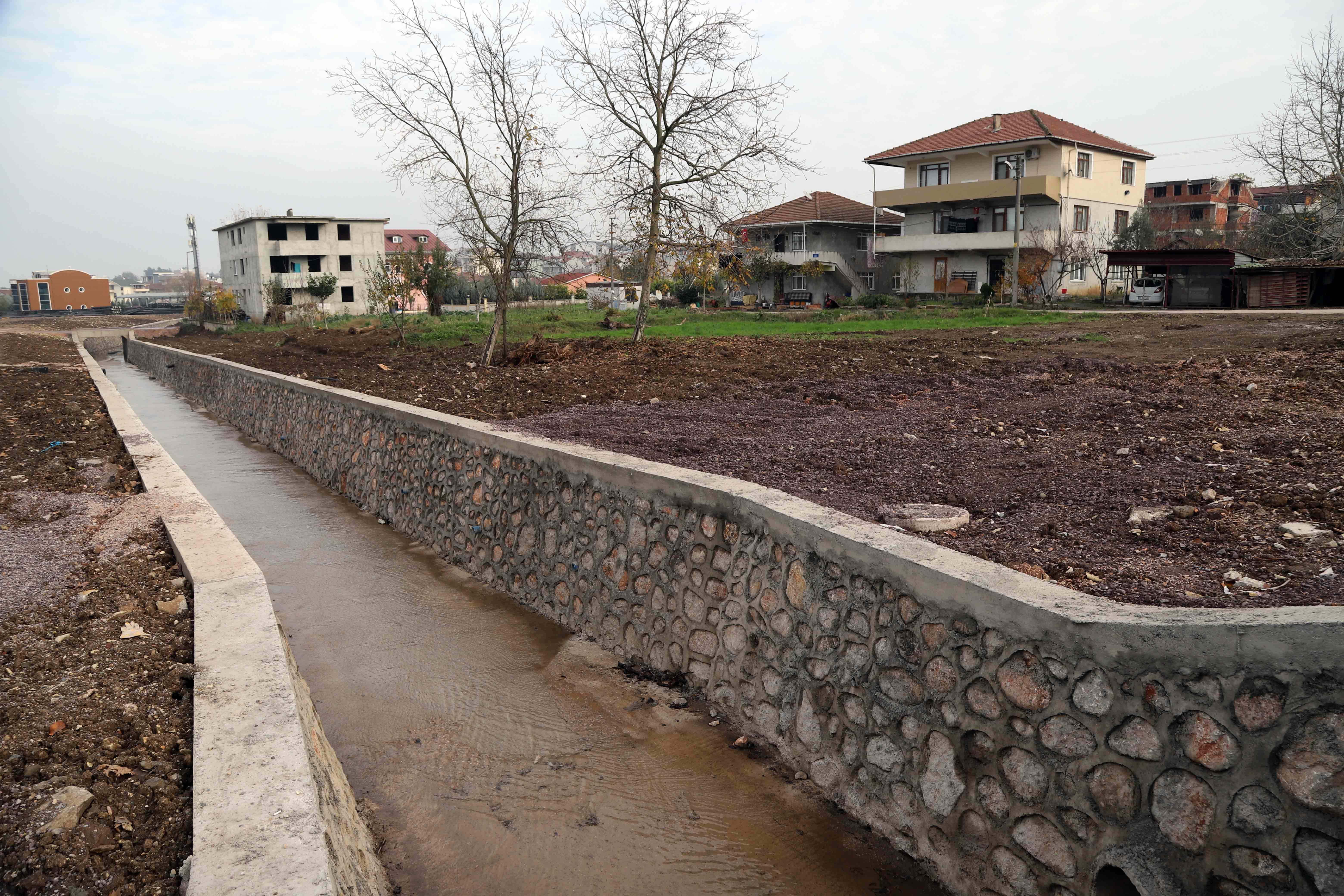 BAŞİSKELE İLÇESİNDE ALTYAPI ÇALIŞMALARI SÜRÜYOR