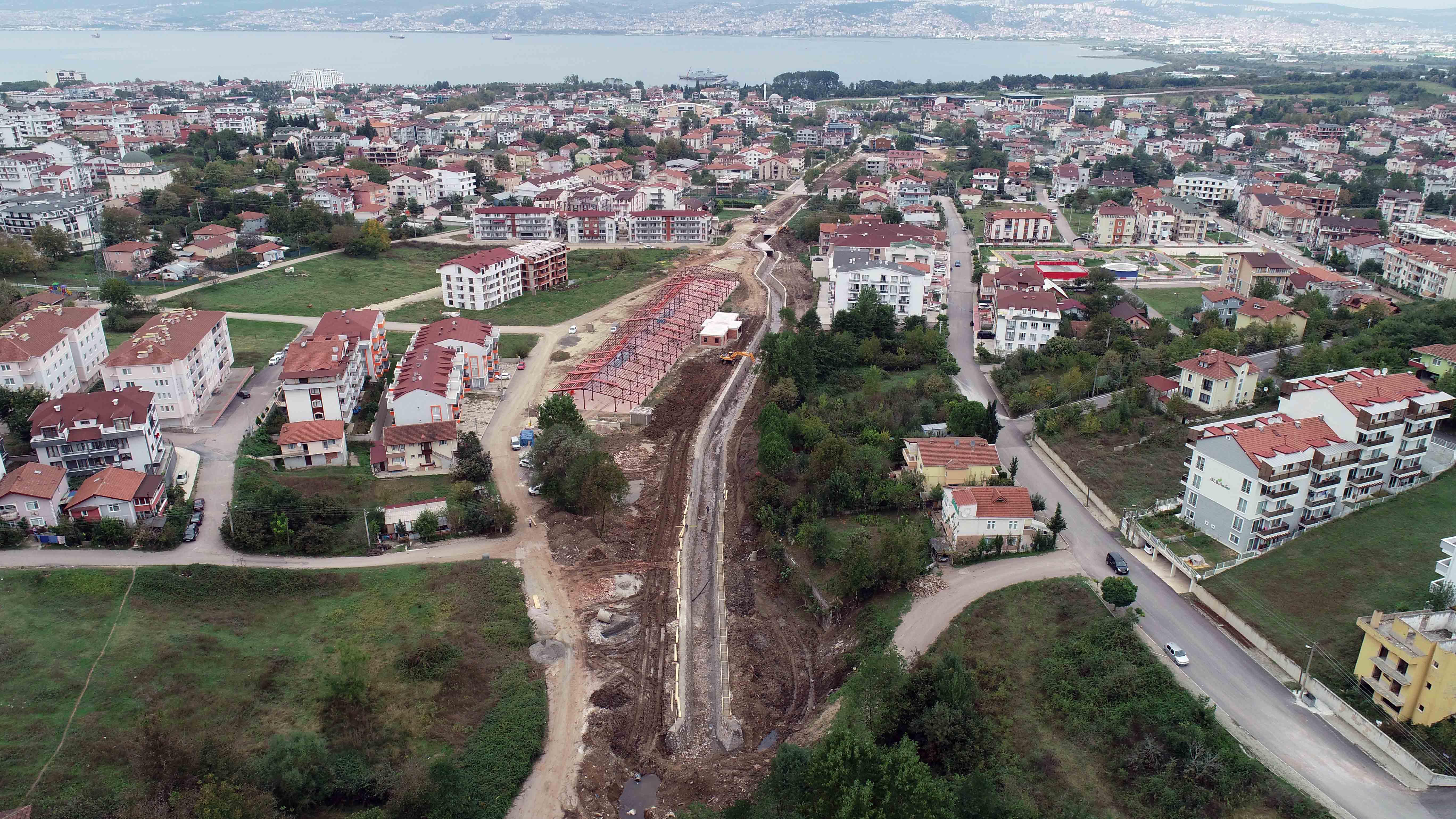BAŞİSKELE İLÇESİNDE ALTYAPI ÇALIŞMALARI SÜRÜYOR
