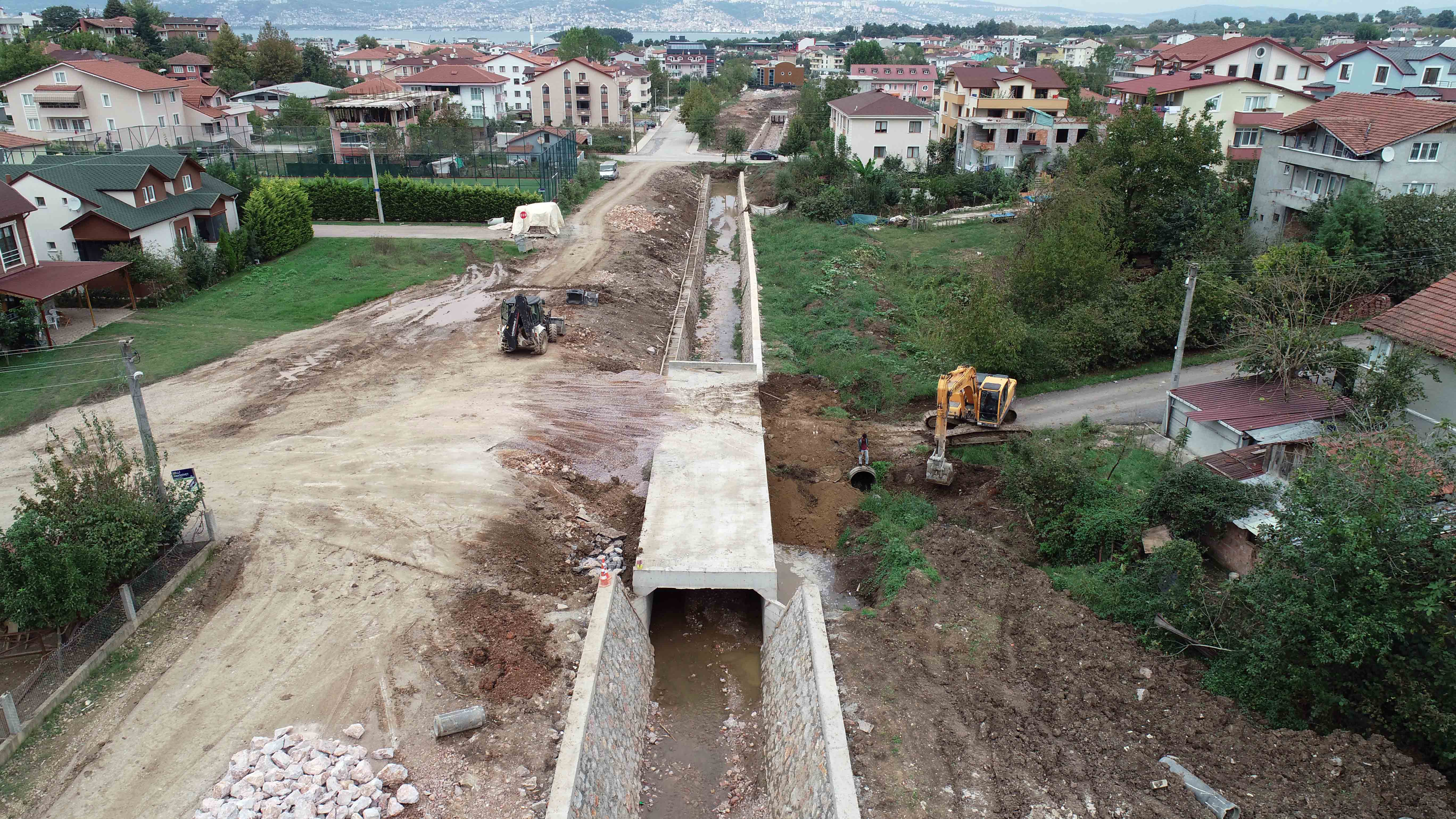 BAŞİSKELE İLÇESİNDE ALTYAPI ÇALIŞMALARI SÜRÜYOR