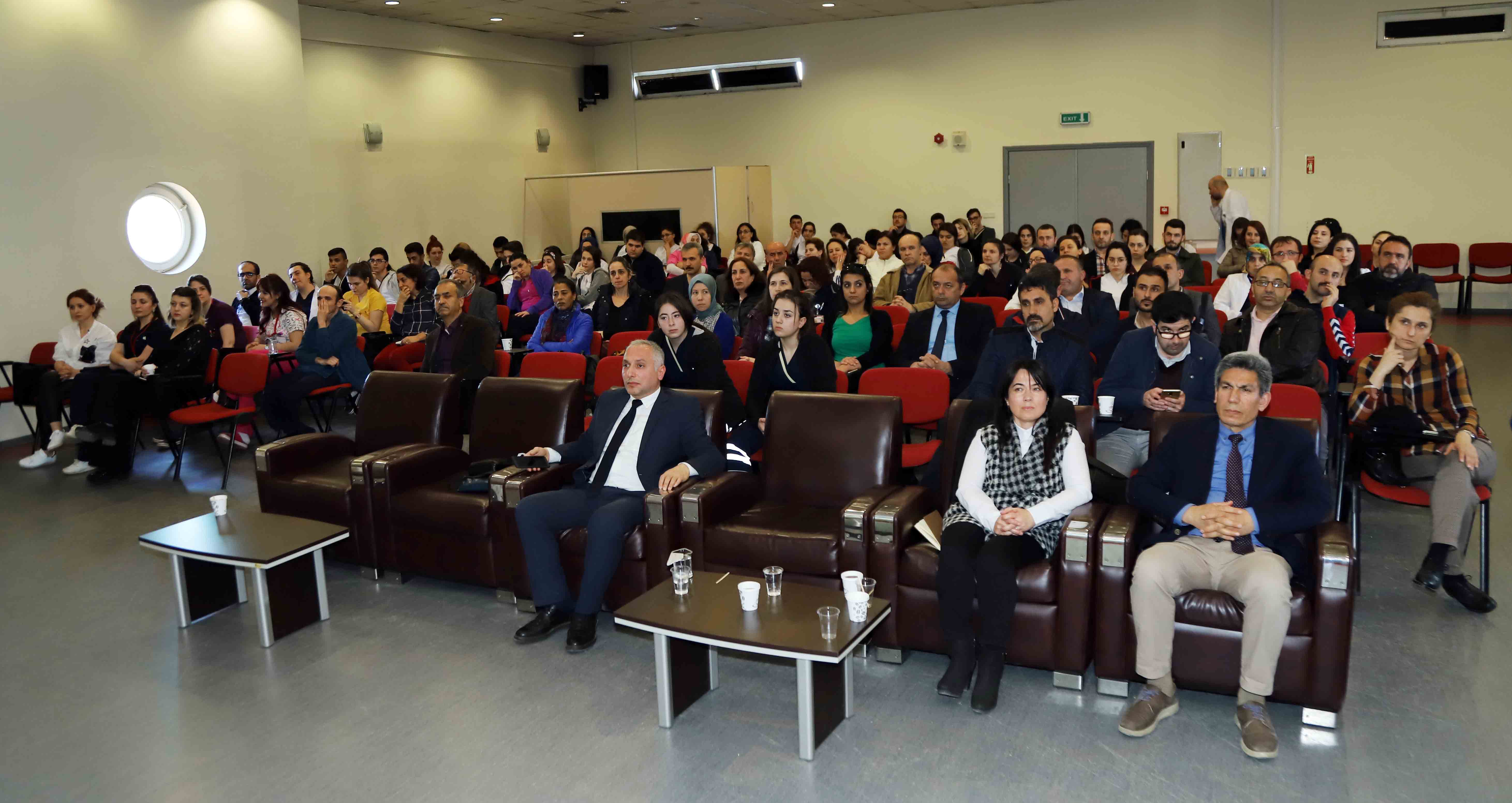 İSU, SEKA DEVLET HASTANESİNDE  “SU VE ÇEVRE BİLİNCİ” SEMİNERİ VERDİ