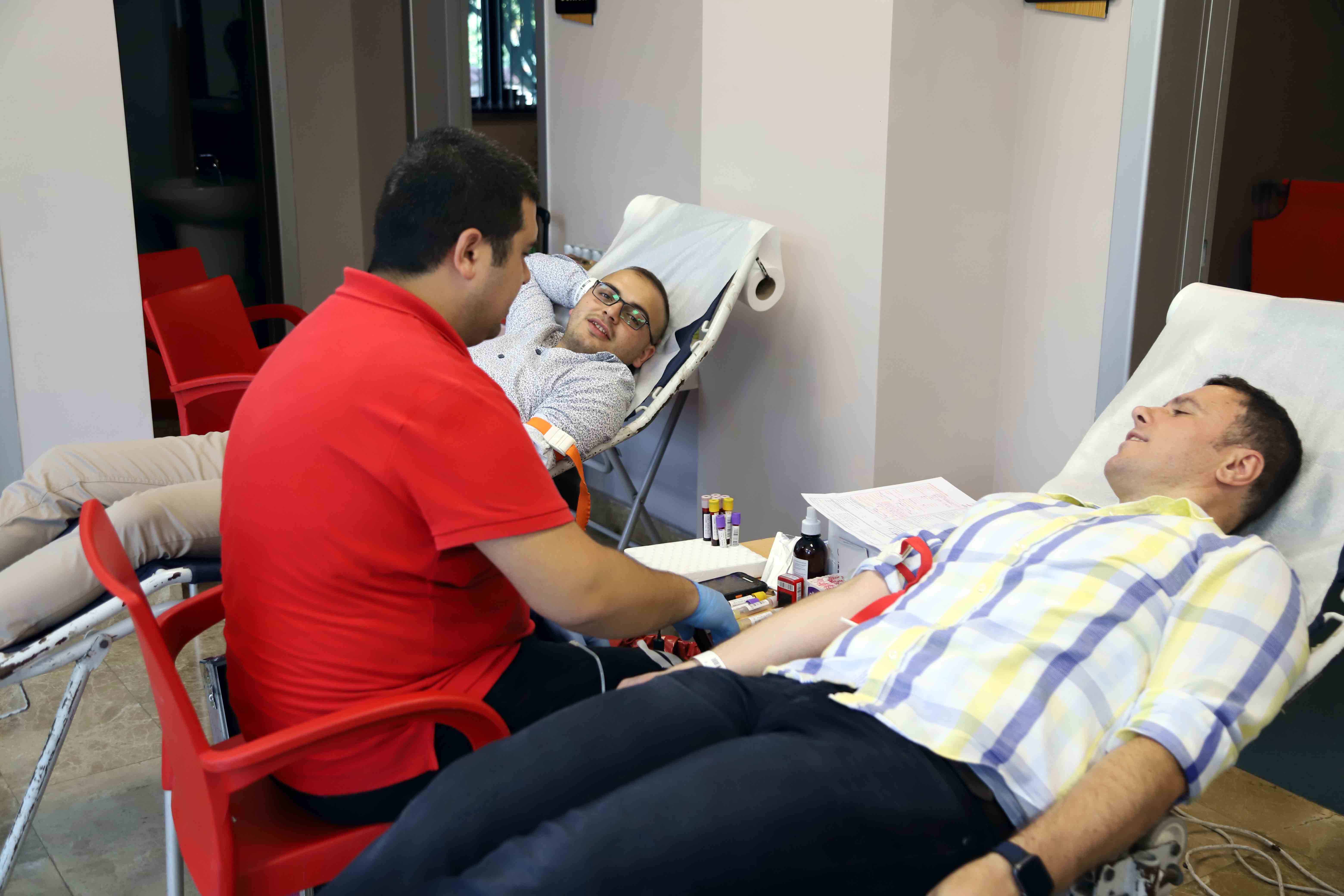 İSU PERSONELİ KAN VE KÖK HÜCRE BAĞIŞI YAPTI.