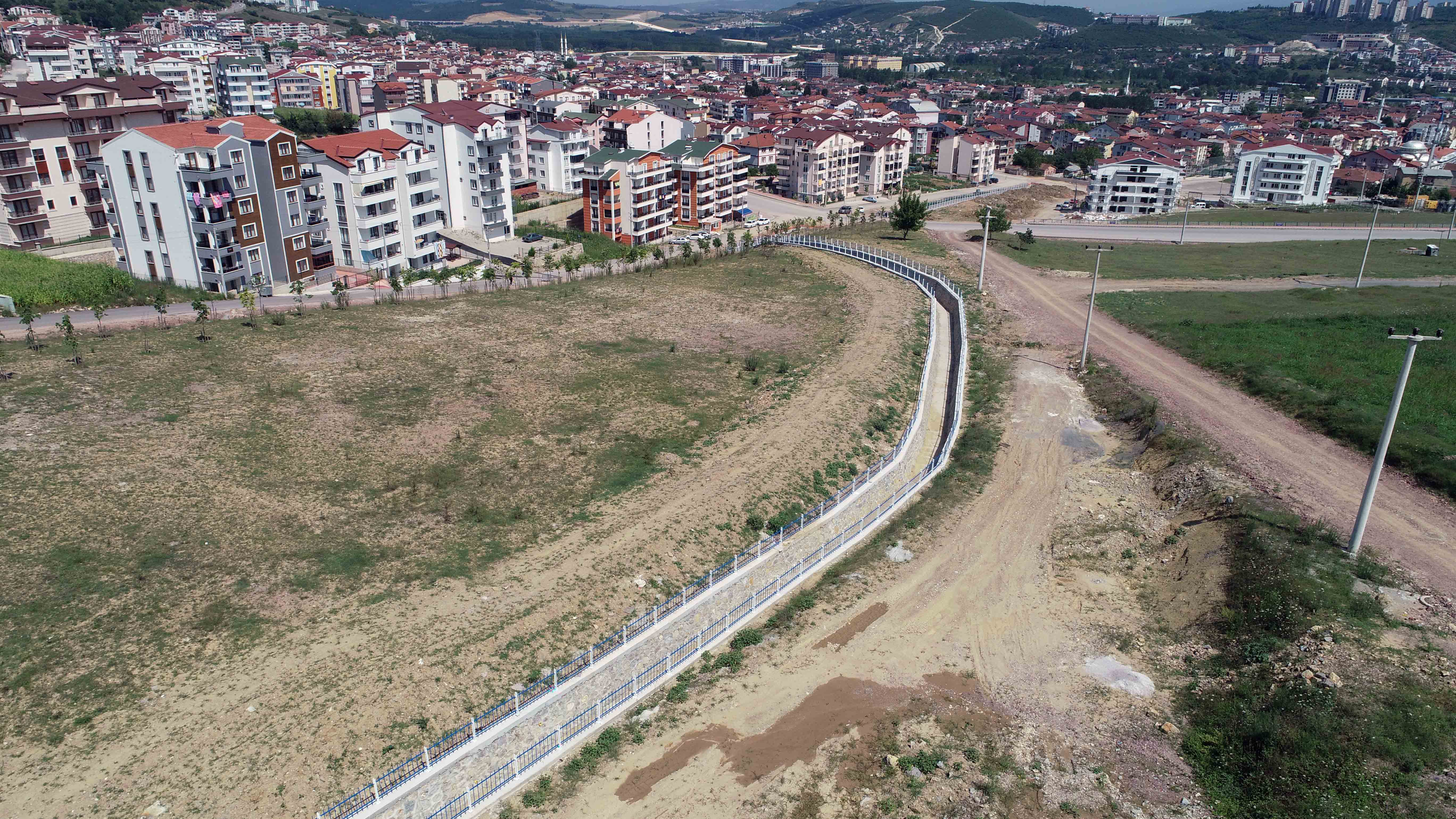 ISLAH EDİLEN DERELER DÜZENLİ AKIYOR, TEHDİT OLUŞTURMUYOR