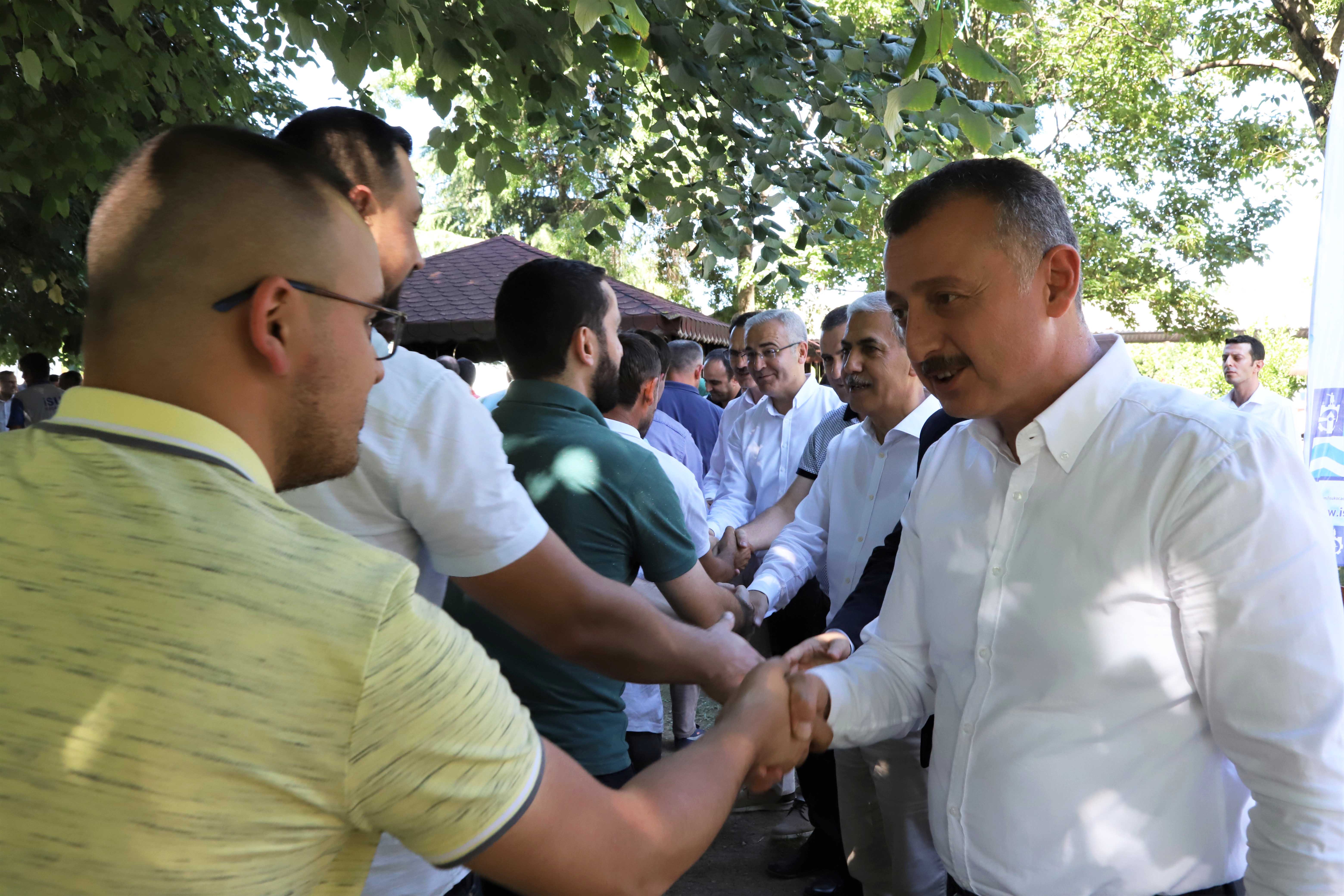 İSU’DA GELENEKSEL KURBAN BAYRAMLAŞMASI YAPILDI