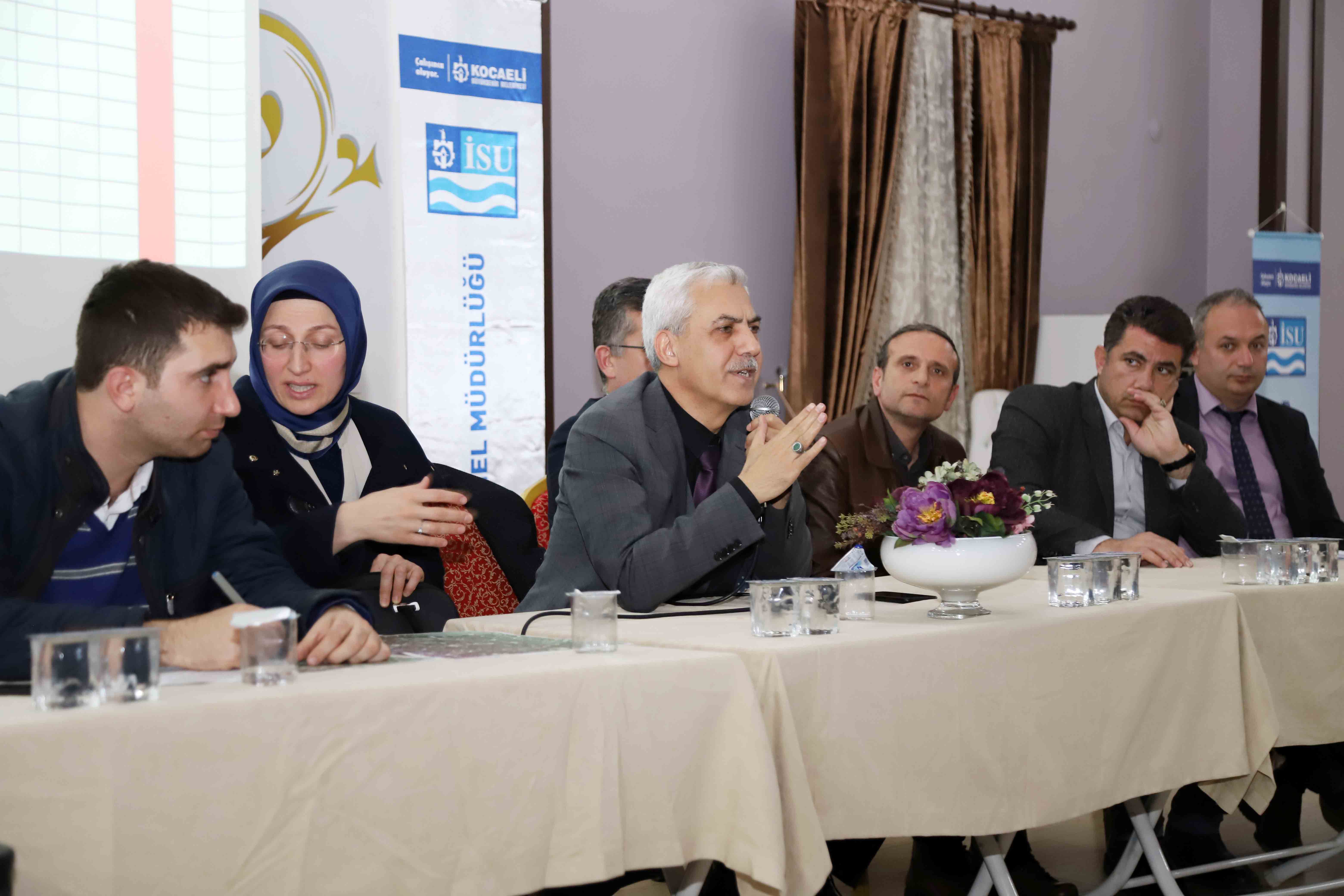 İZMİT’TE ALTYAPI ÇALIŞMALARI İÇİN BİLGİLENDİRME TOPLANTISI DÜZENLENDİ