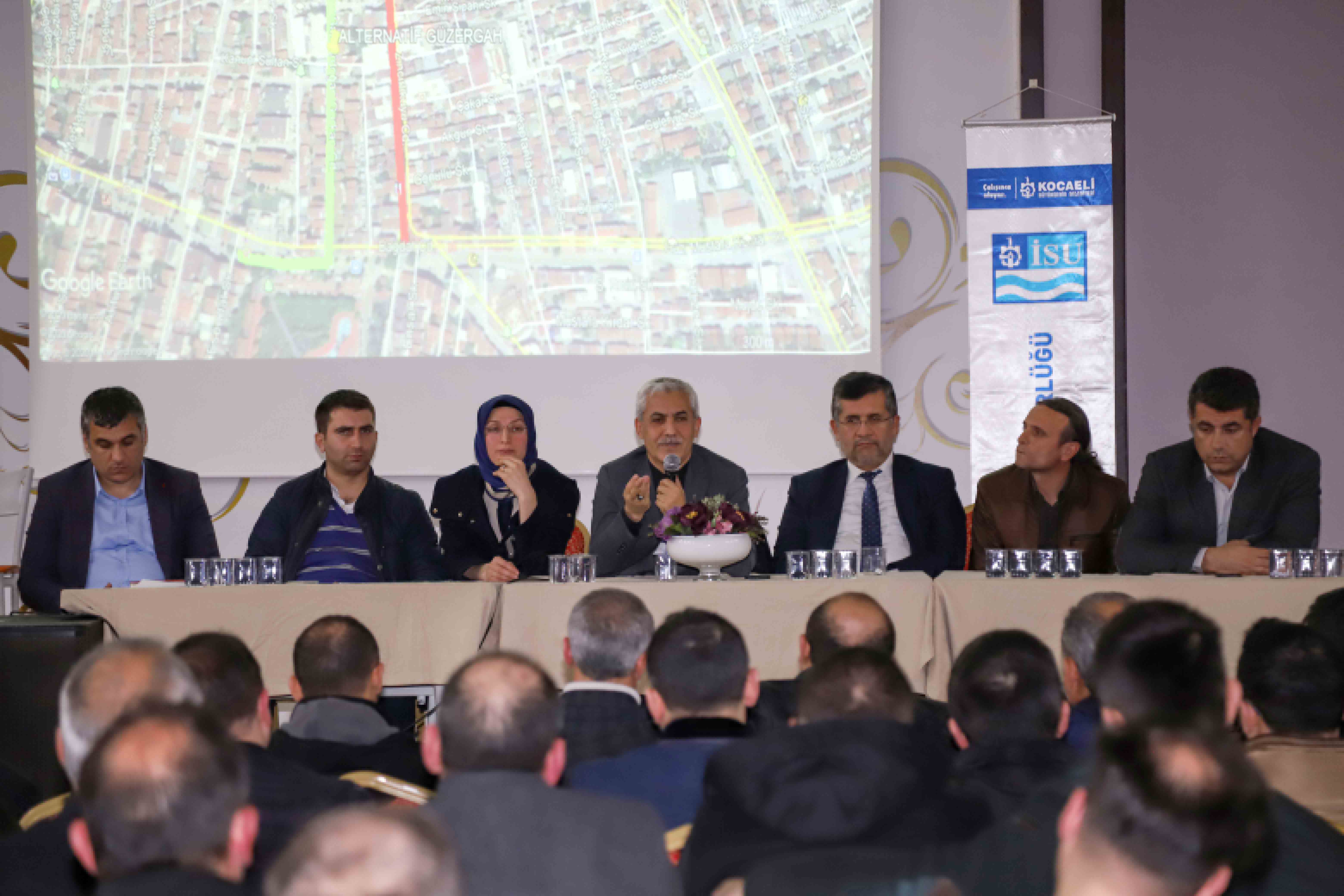 İZMİT’TE ALTYAPI ÇALIŞMALARI İÇİN BİLGİLENDİRME TOPLANTISI DÜZENLENDİ