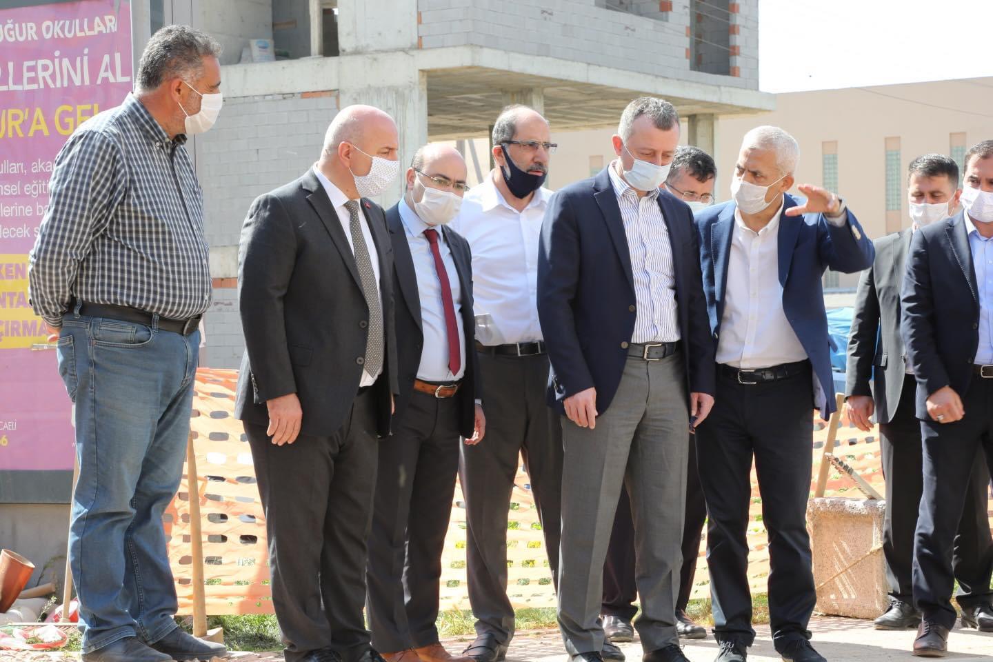 BAŞKAN BÜYÜKAKIN, ‘’DARICA'DA ALTYAPI SORUNUNU ÇÖZÜYORUZ’’